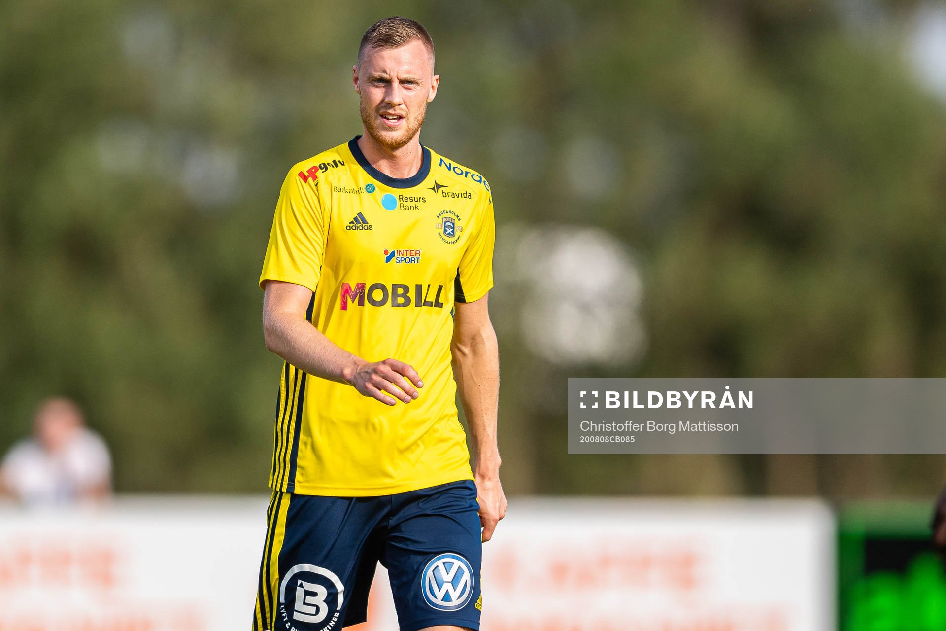 Ängelholms Anton Kinnander under fotbollsmatchen i Div 2 Västra mellan Ängelholm och Västra Frölunda den 8 augusti 2020 i Ängelholm.