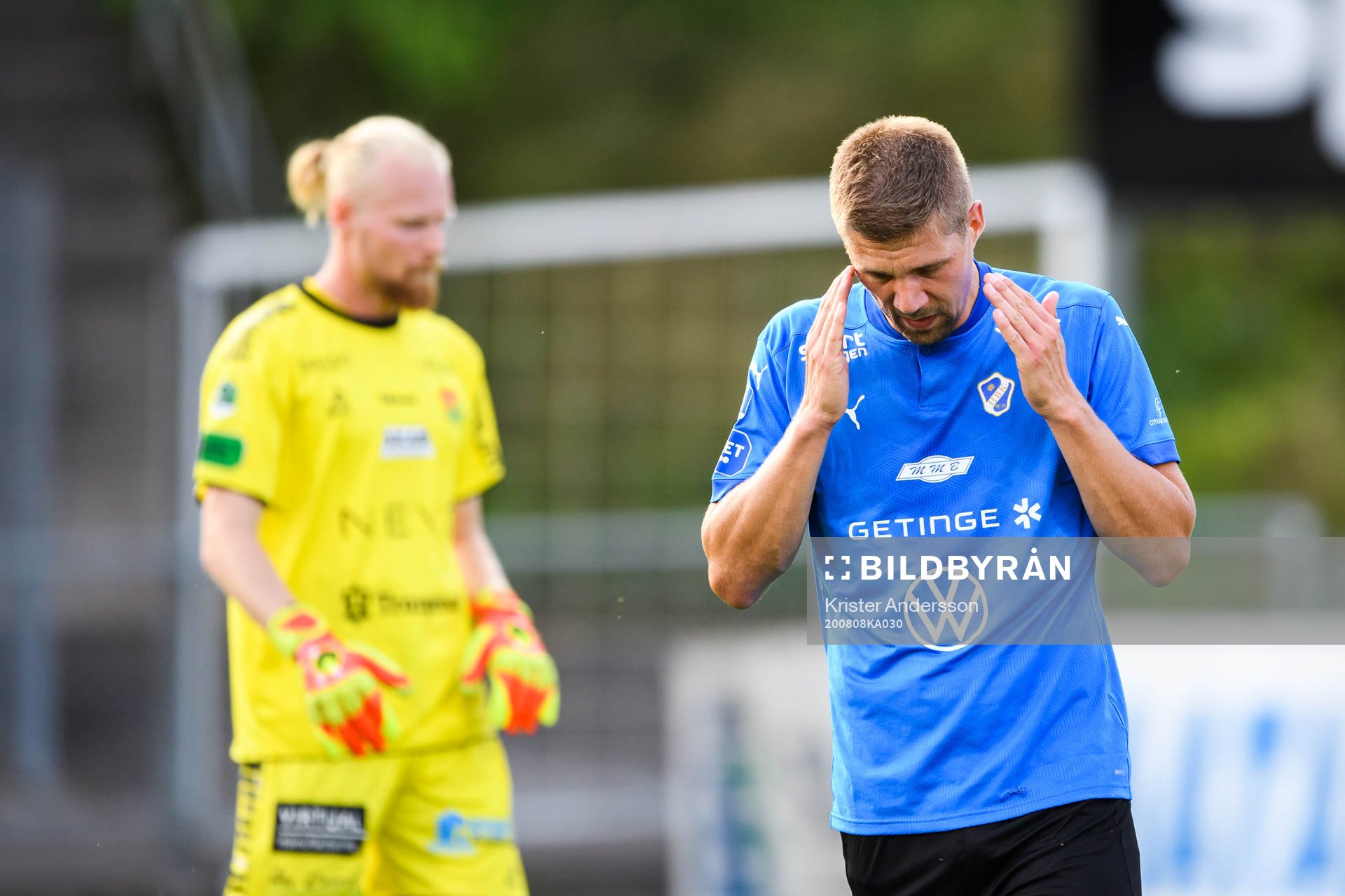 Halmstads Mikael Boman deppar