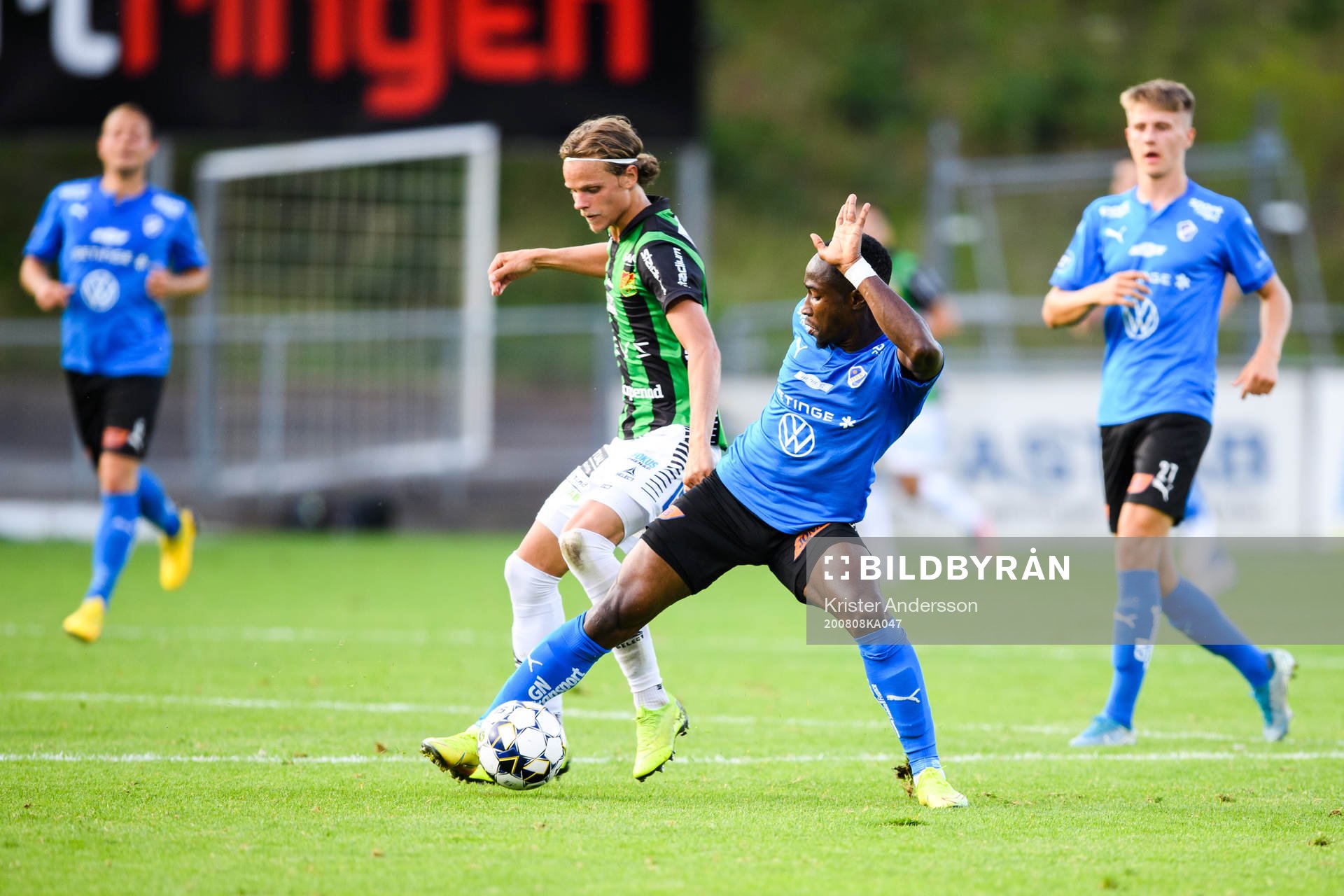GAIS Fredrik Martinsson och Halmstads Samuel Kroon