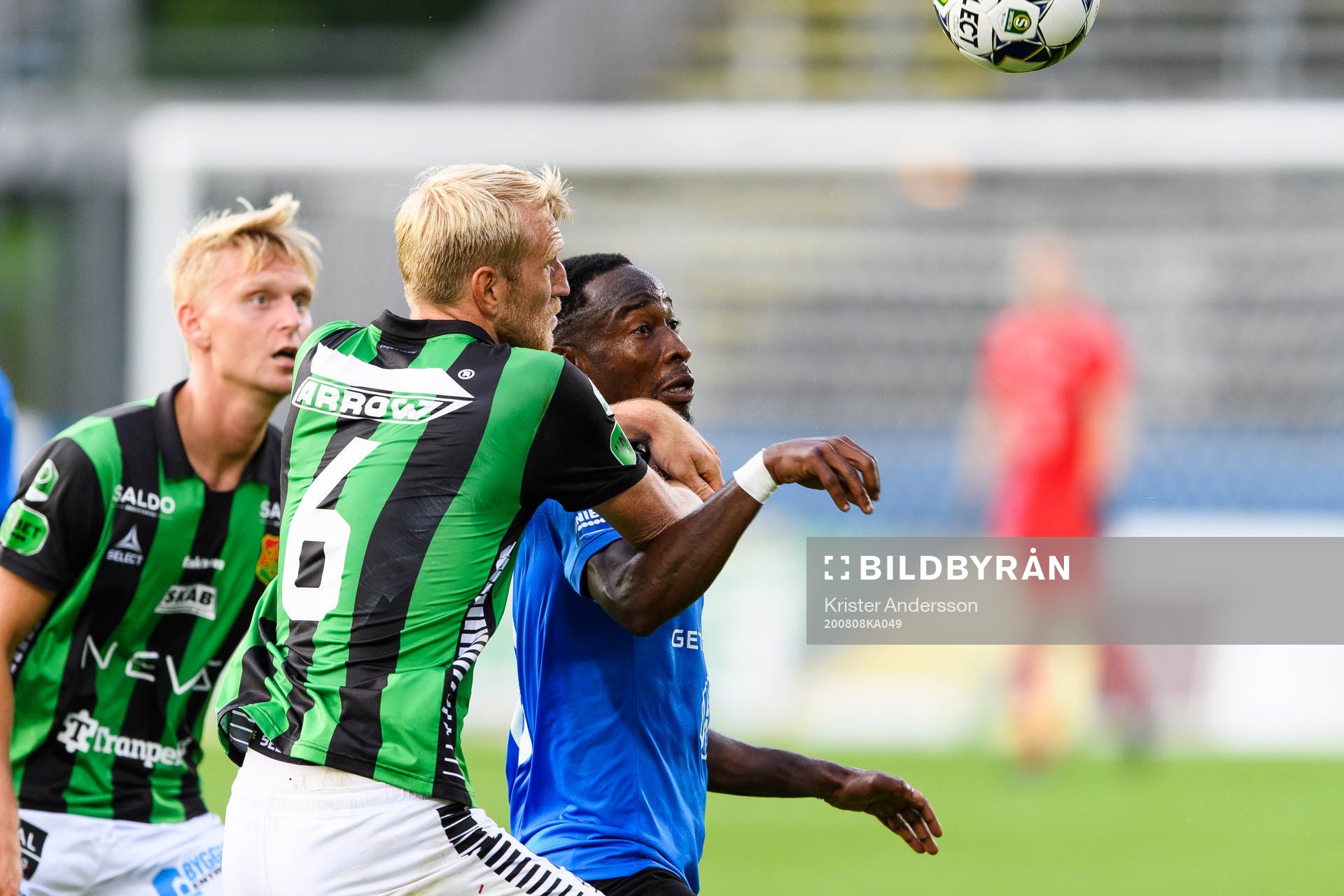 GAIS Carl Elfgren Nyström och Halmstads Sadat Karim