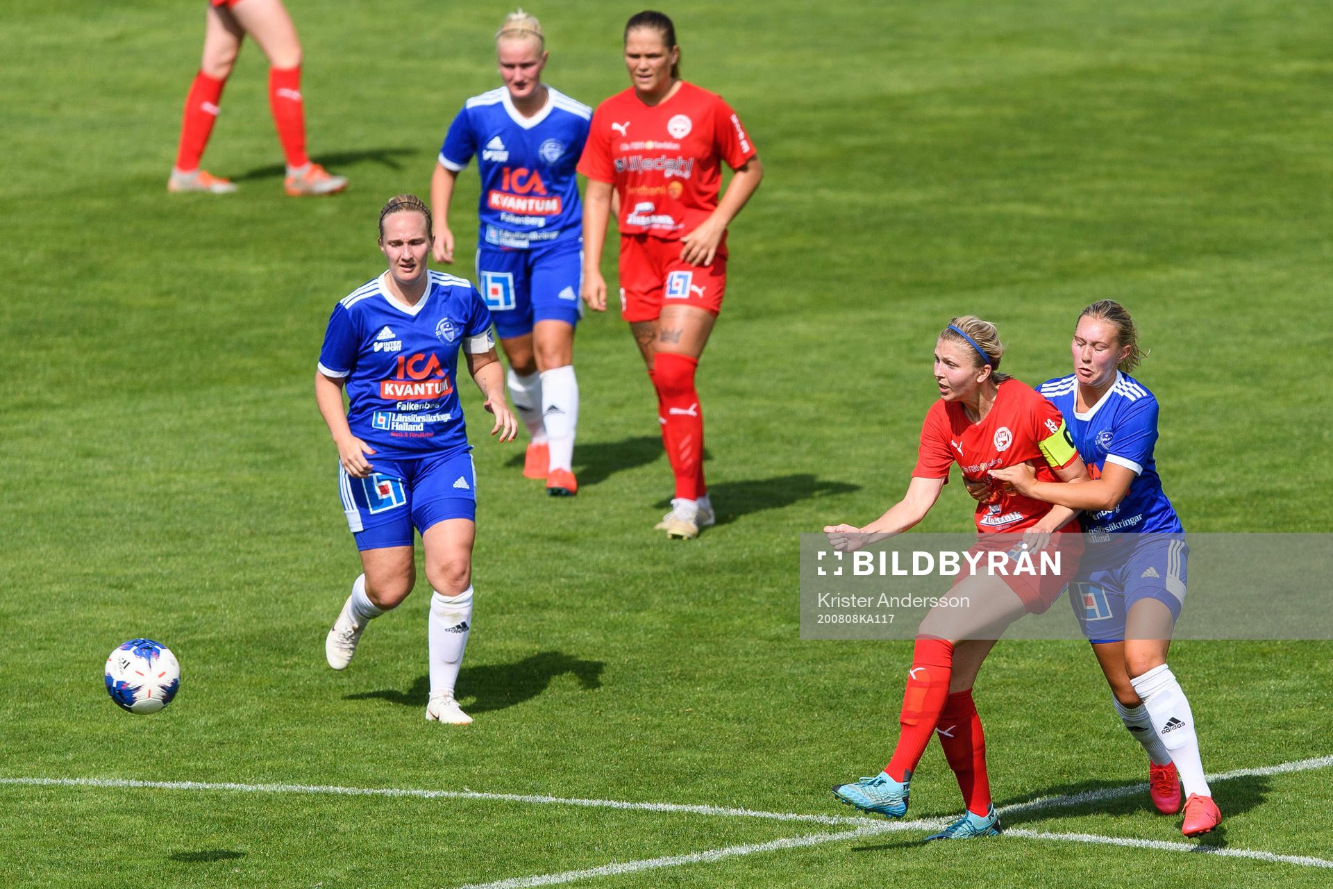 Värnamos  Julia Weidenmark och Böljan Falkenbergs Alva