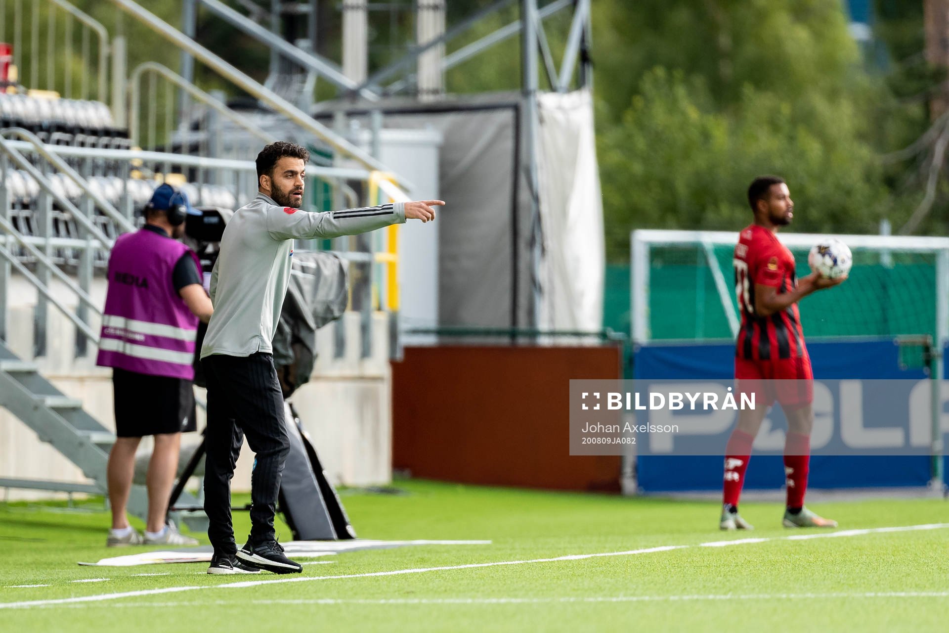 Östersunds assisterande tränare Amir Azrafshan