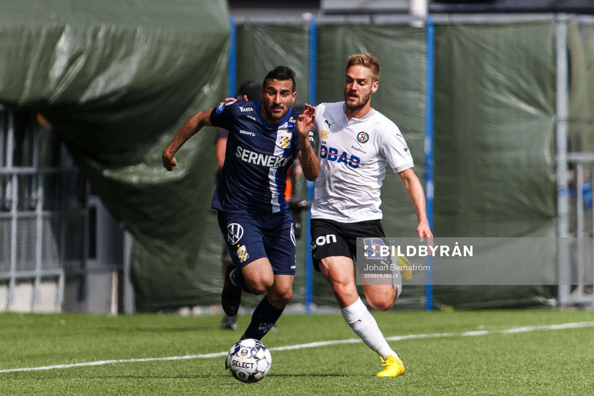 IFK Göteborgs Sargon Abraham och Örebros Johan Mårtensson