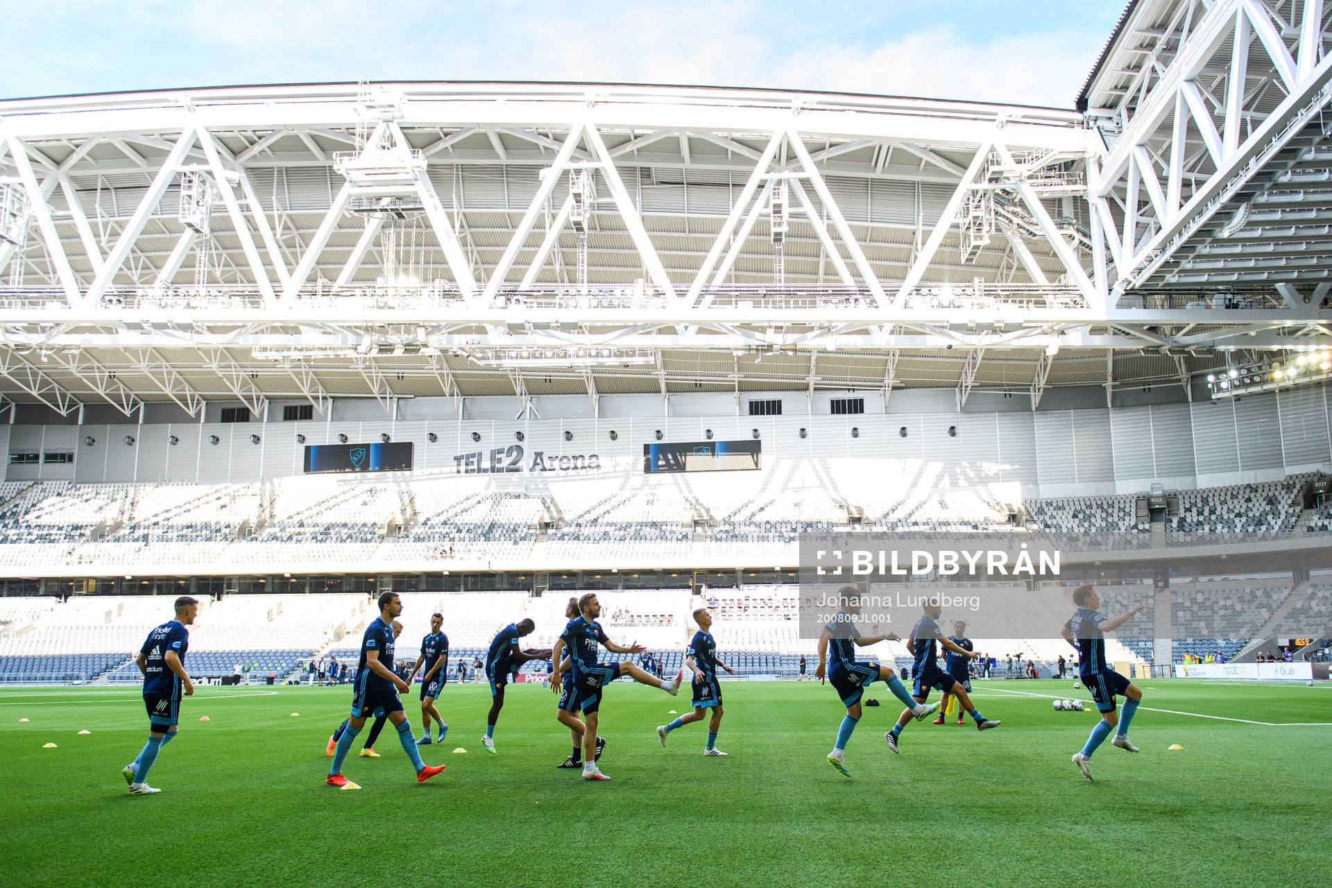 Djurgårdens spelare värmer upp