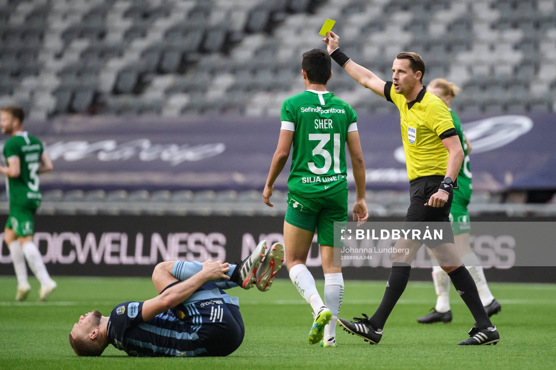 Hammarbys Aimar Sher tilldelas en varning av domare Andreas