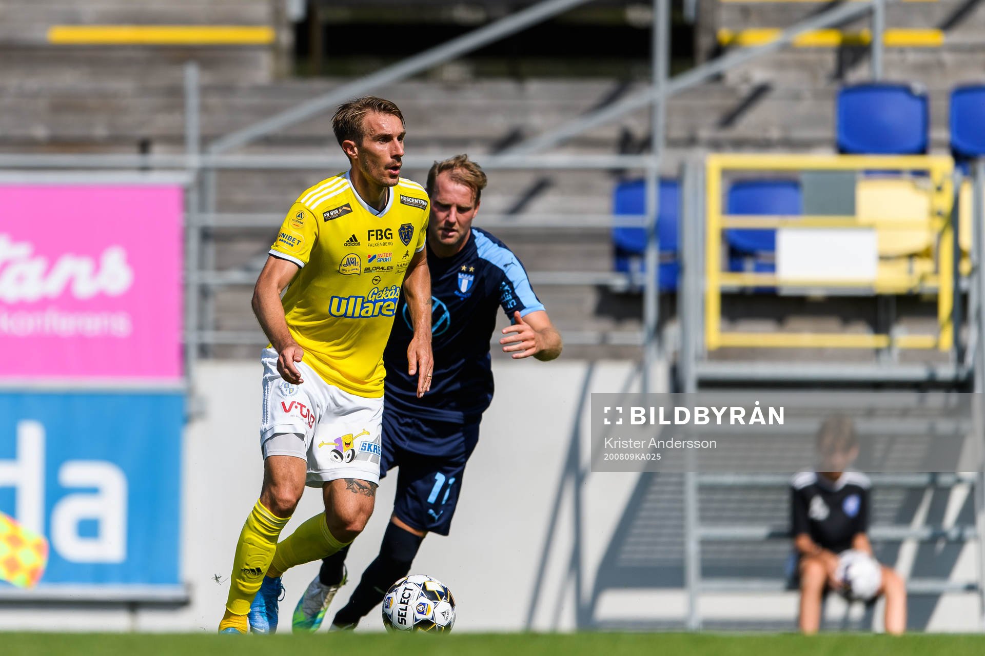 Falkenbergs Tobias Karlsson och Malmö FFs Ola Toivonen
