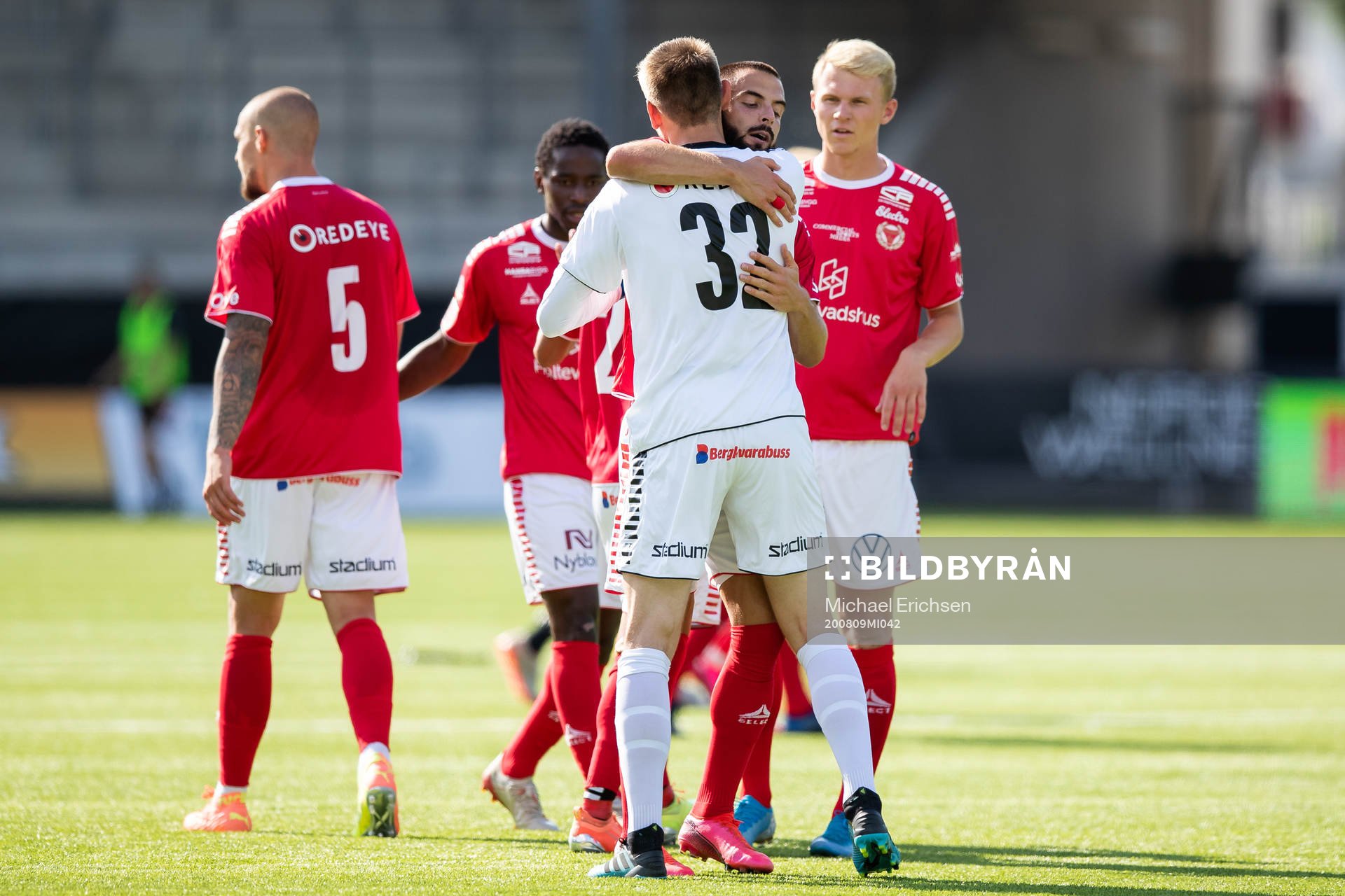 Kalmars spelare jublar efter fotbollsmatchen i Allsvenskan mellan Häcken och Kalmar den 9 augusti 2020 i Göteborg.