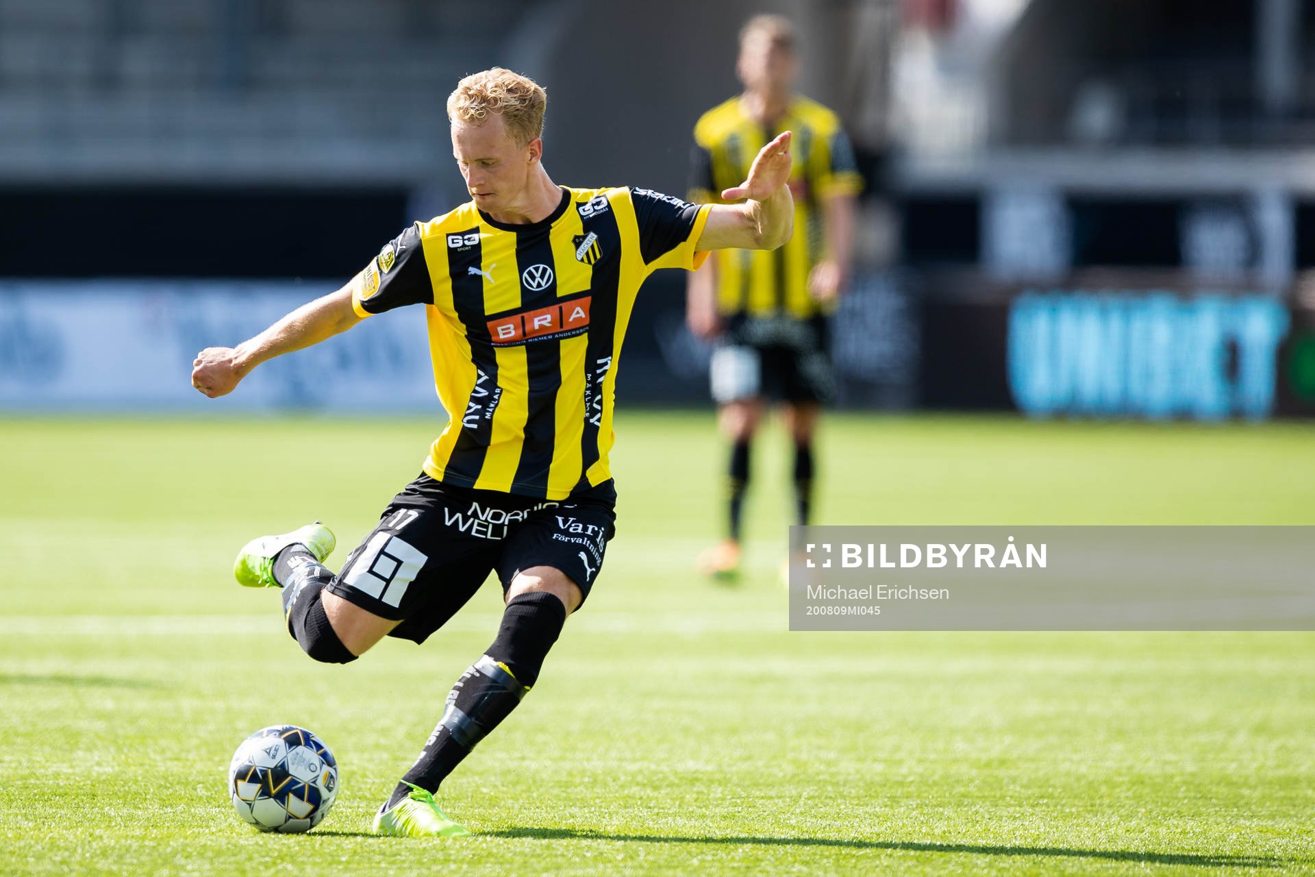 Häckens Gustav Berggren med ett skottförsök