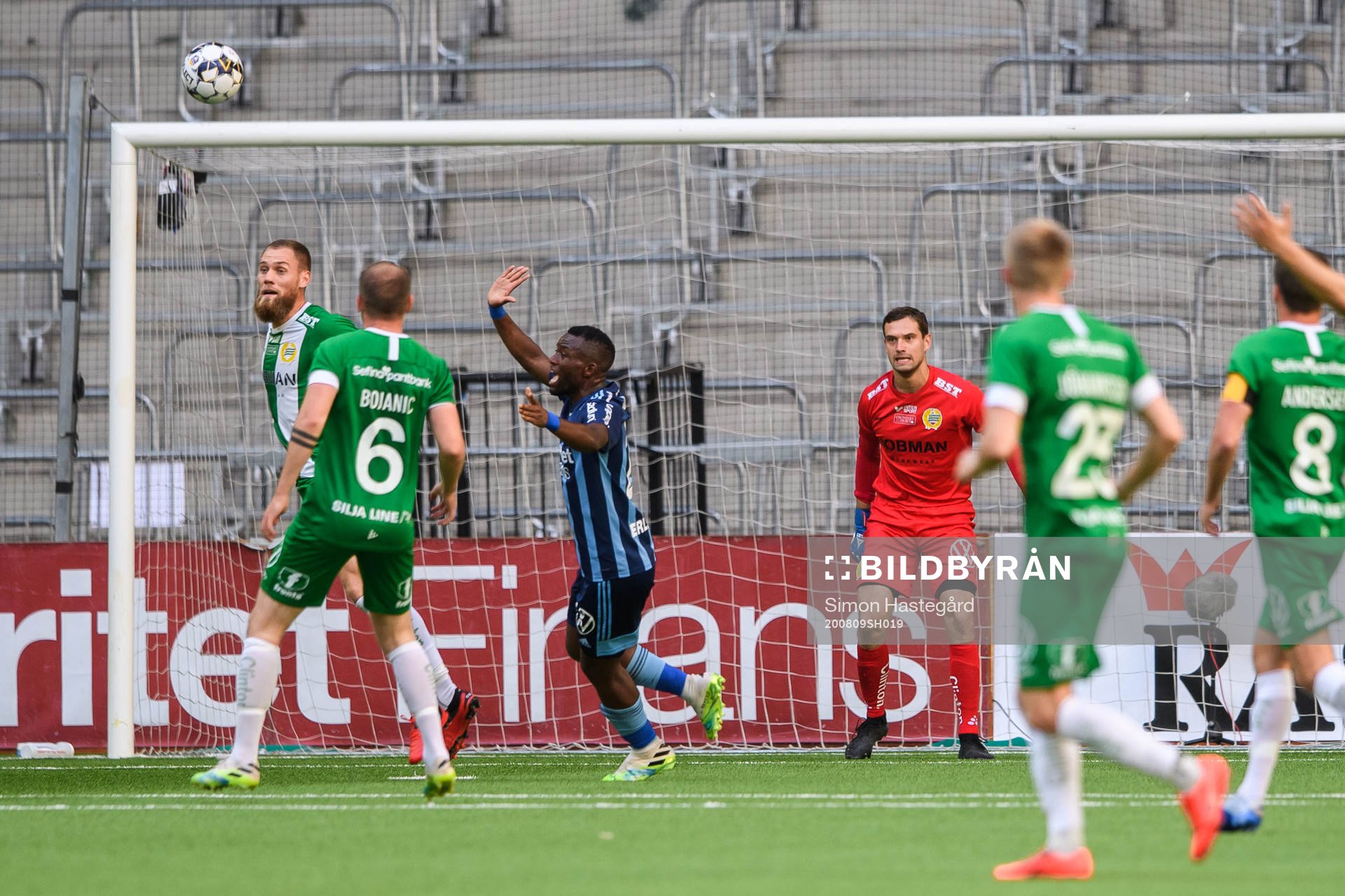 Djurgårdens Emmanuel Banda reagerar