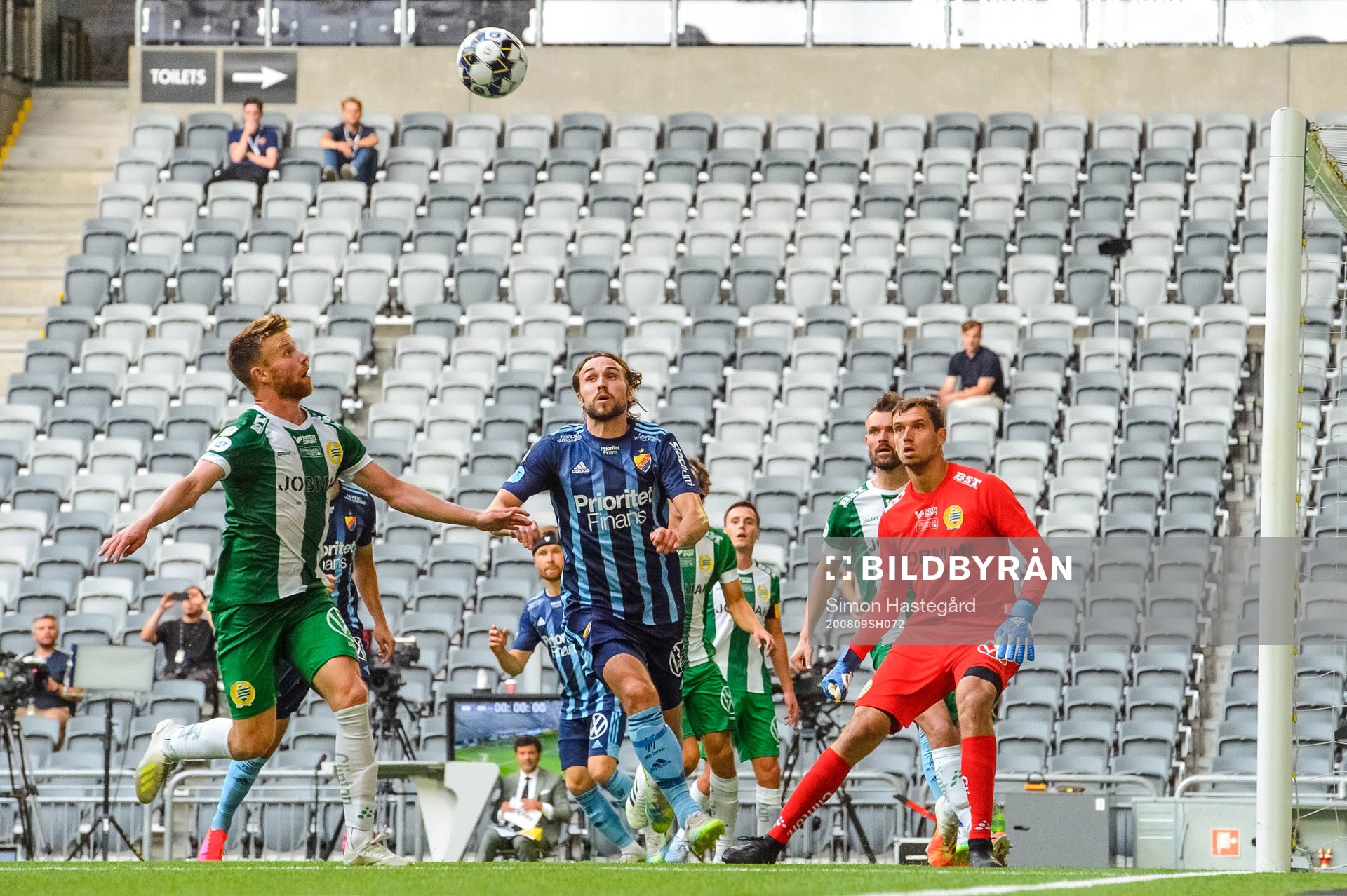 Hammarbys Dennis Widgren och Djurgårdens Kevin Walker