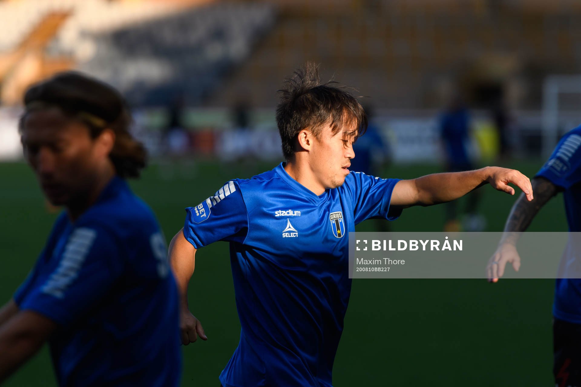 Sirius Yukiya Sugita värmer upp