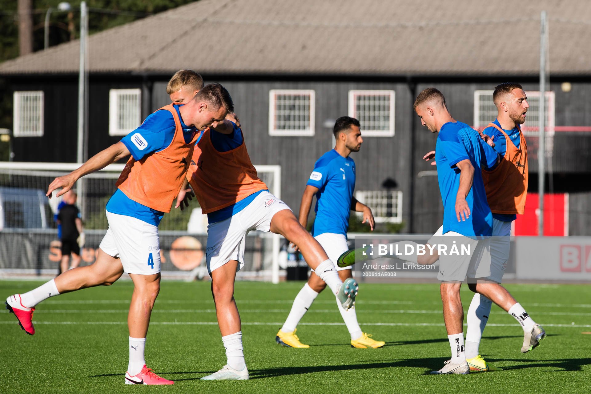 Akropolis spelare värmer upp