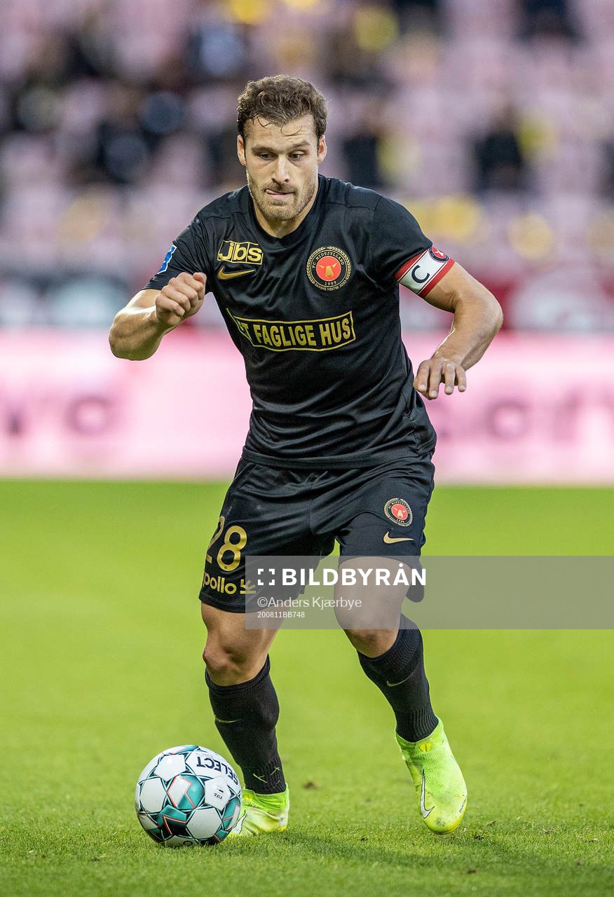 [DK=20200726: Erik Sviatchenko (28), FC Midtjylland]