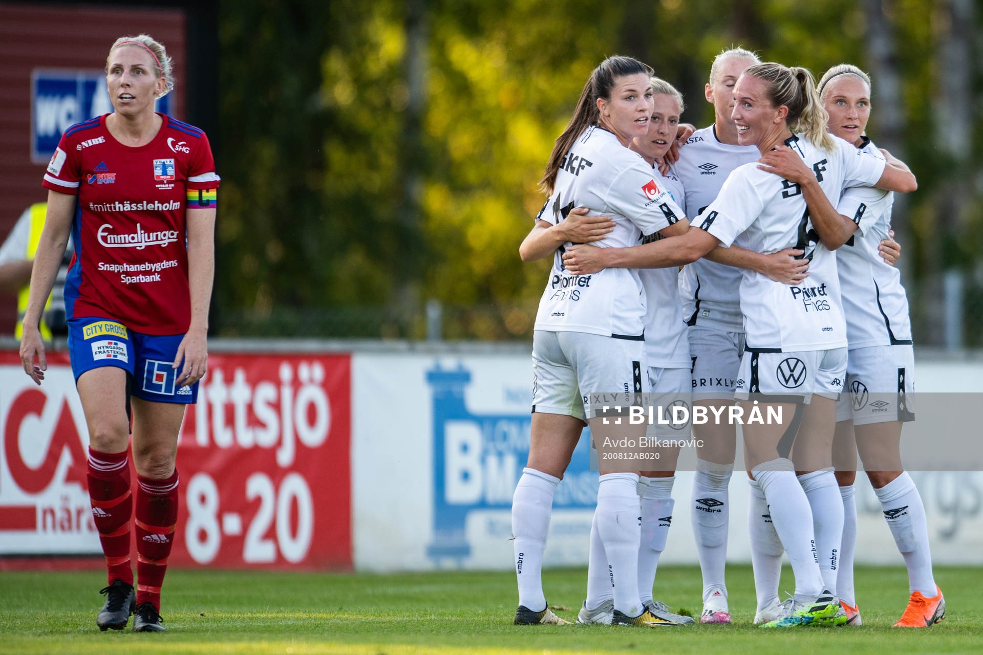 Göteborgs Rebecka Blomqvist jublar med lagkamrater