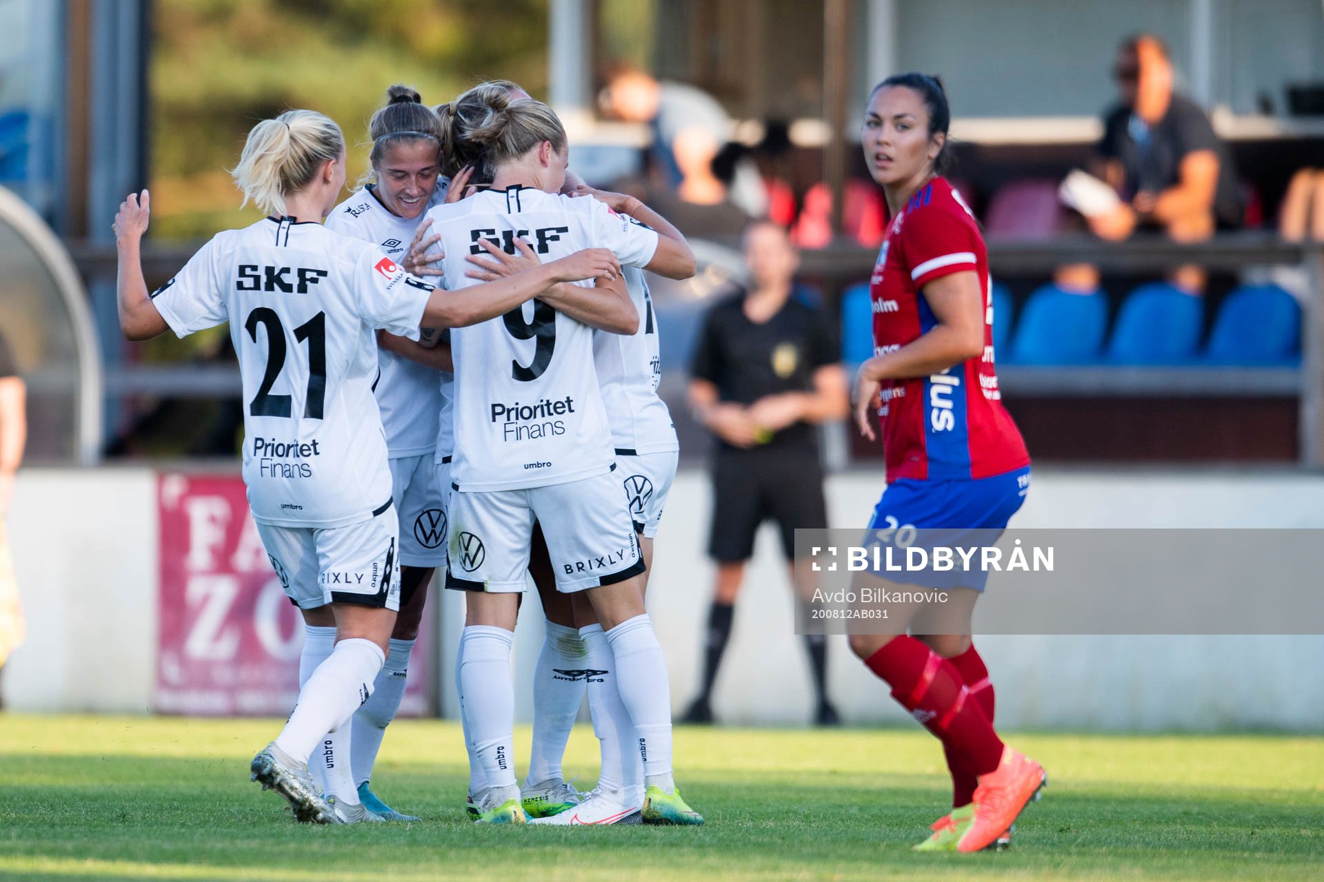Göteborgs Natalia Kuikka jublar medan Vittsjös Michelle