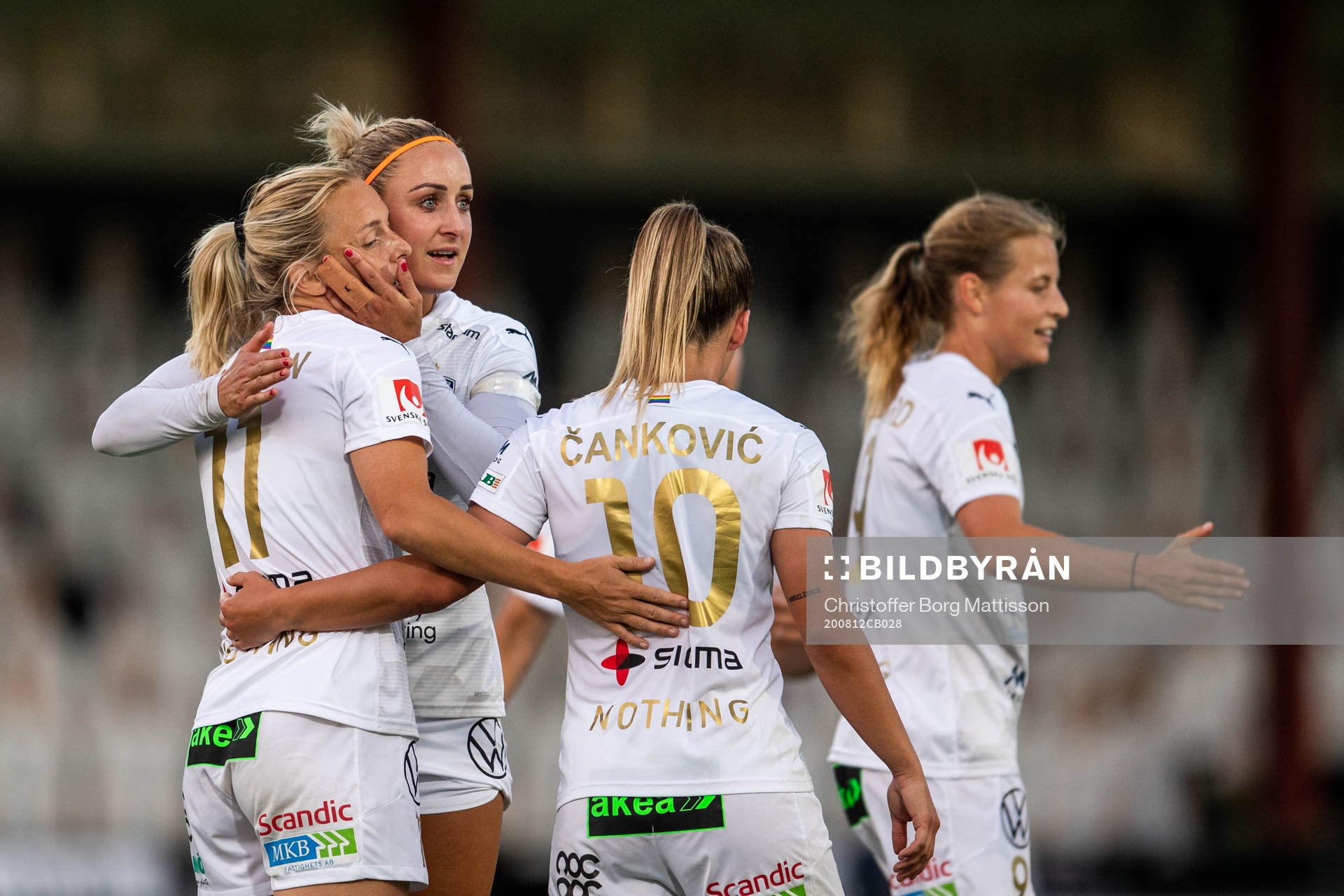 Rosengårds Mimmi Larsson, Sanne Troelsgaard, Anna