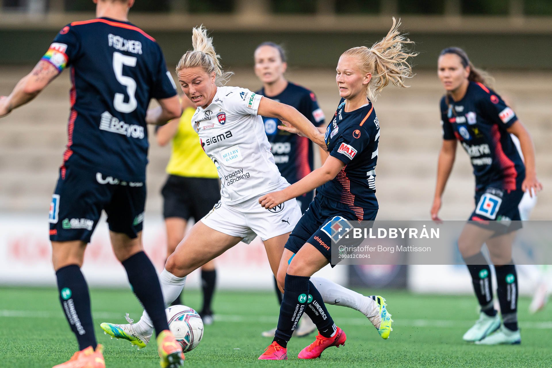 Rosengårds Mimmi Larsson mot Linköpings Sofie Bredgaard