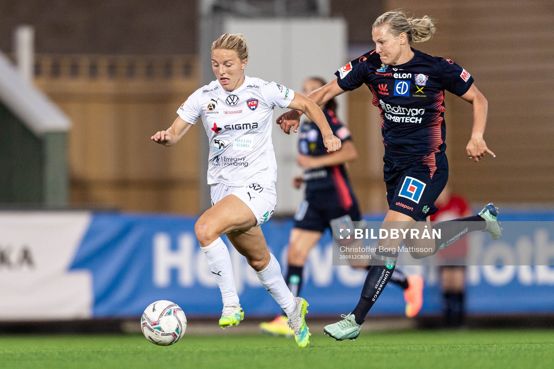 Rosengårds Mimmi Larsson mot Linköpings Lisa Hurtig