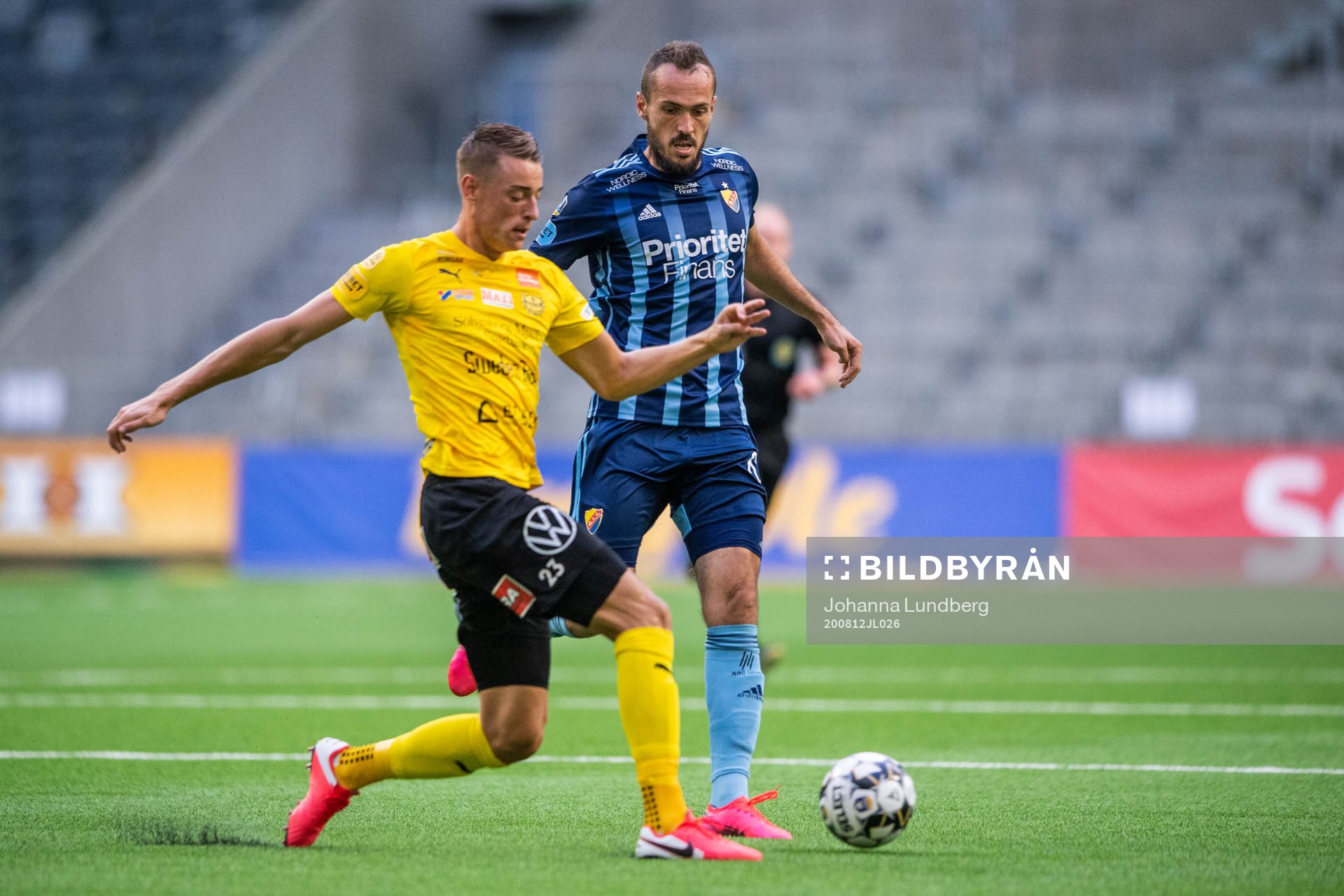 Mjällbys Jesper Löfgren och Djurgårdens Emir Kujovic