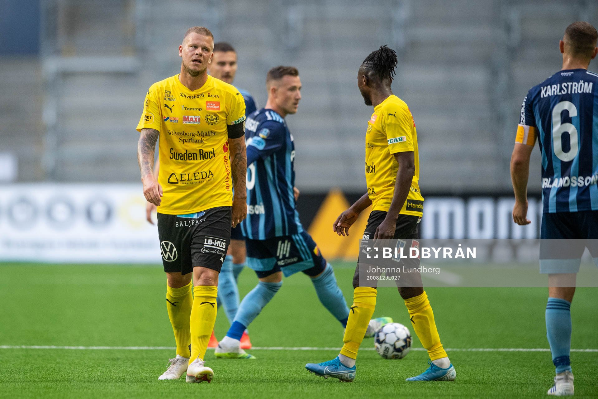 Mjällbys David Löfquist deppar