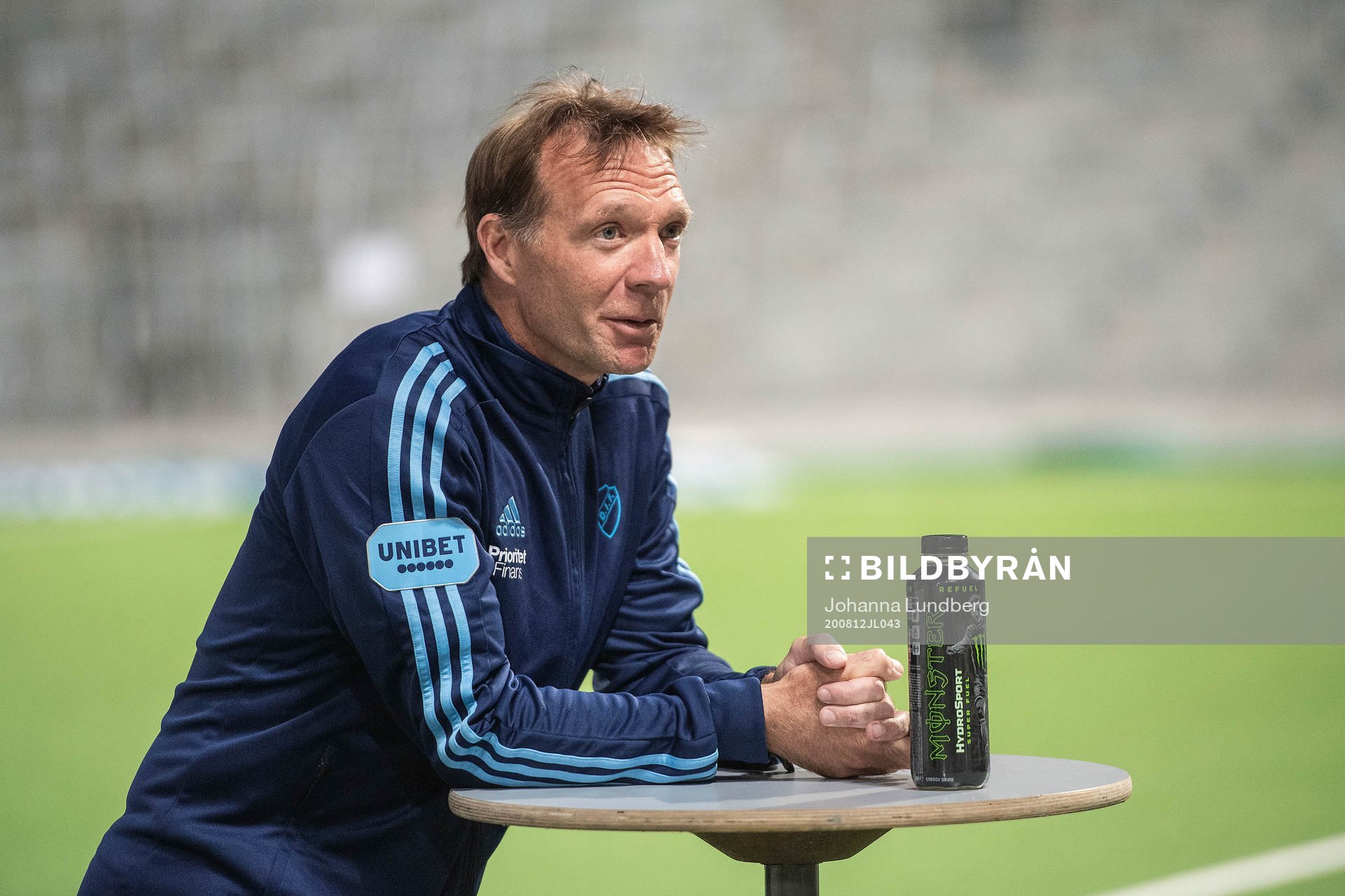 Djurgårdens tränare Kim Bergstrand deltar i en