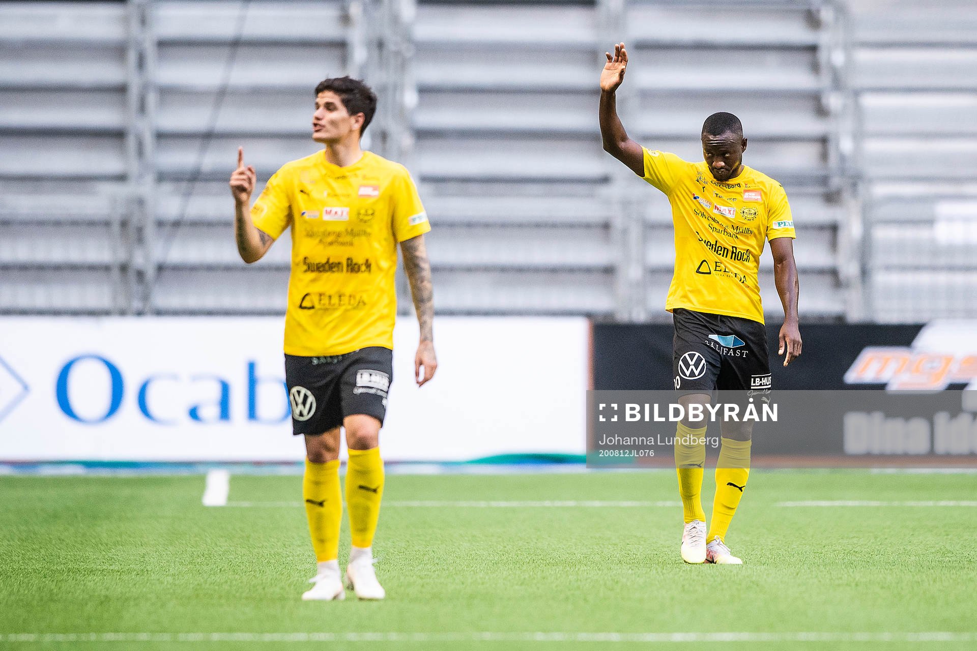 Mjällbys Moses Ogbu jublar