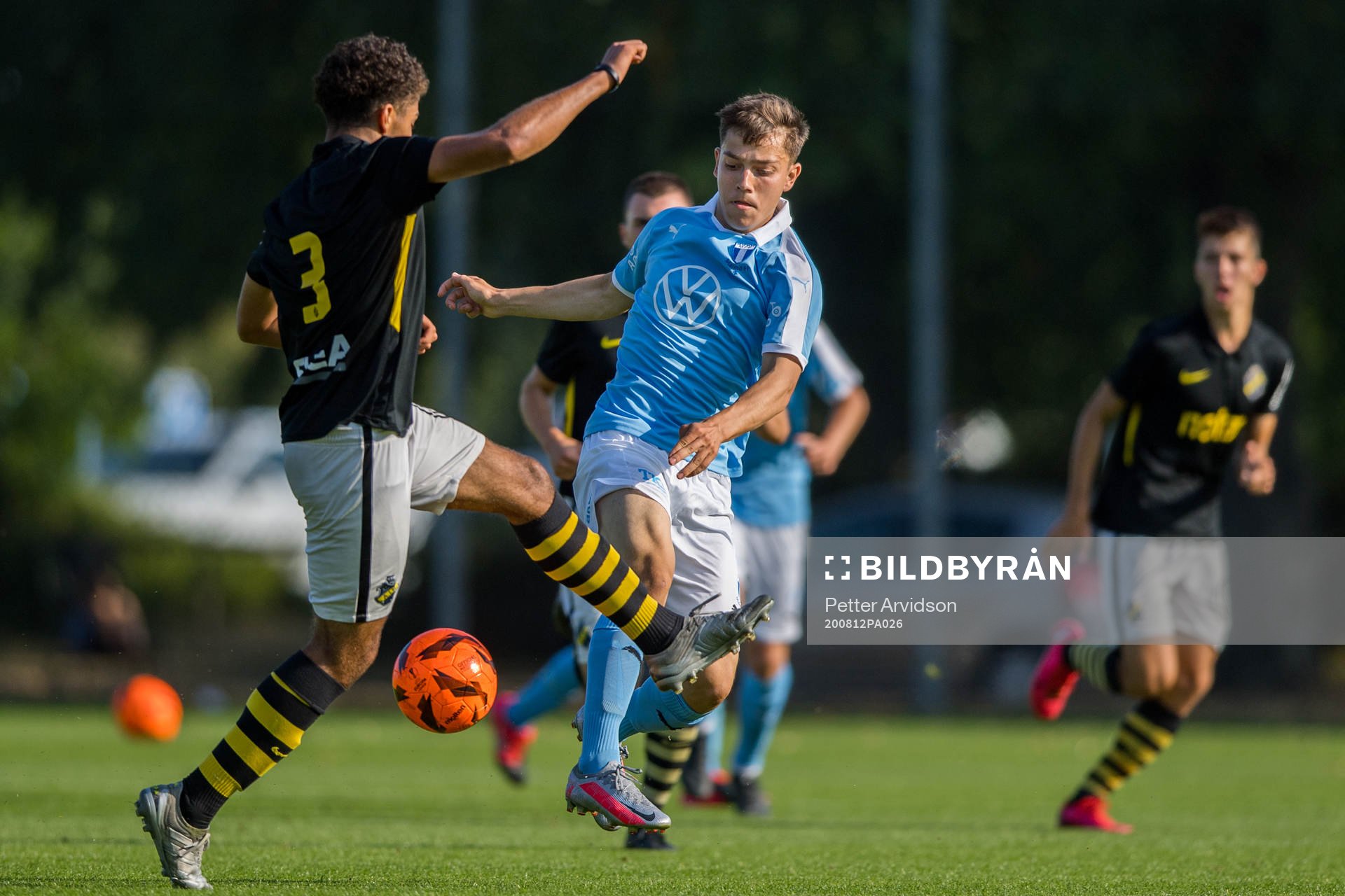 Malmö FFs Ajdin Avdic och AIKs Joshua Sivertsen