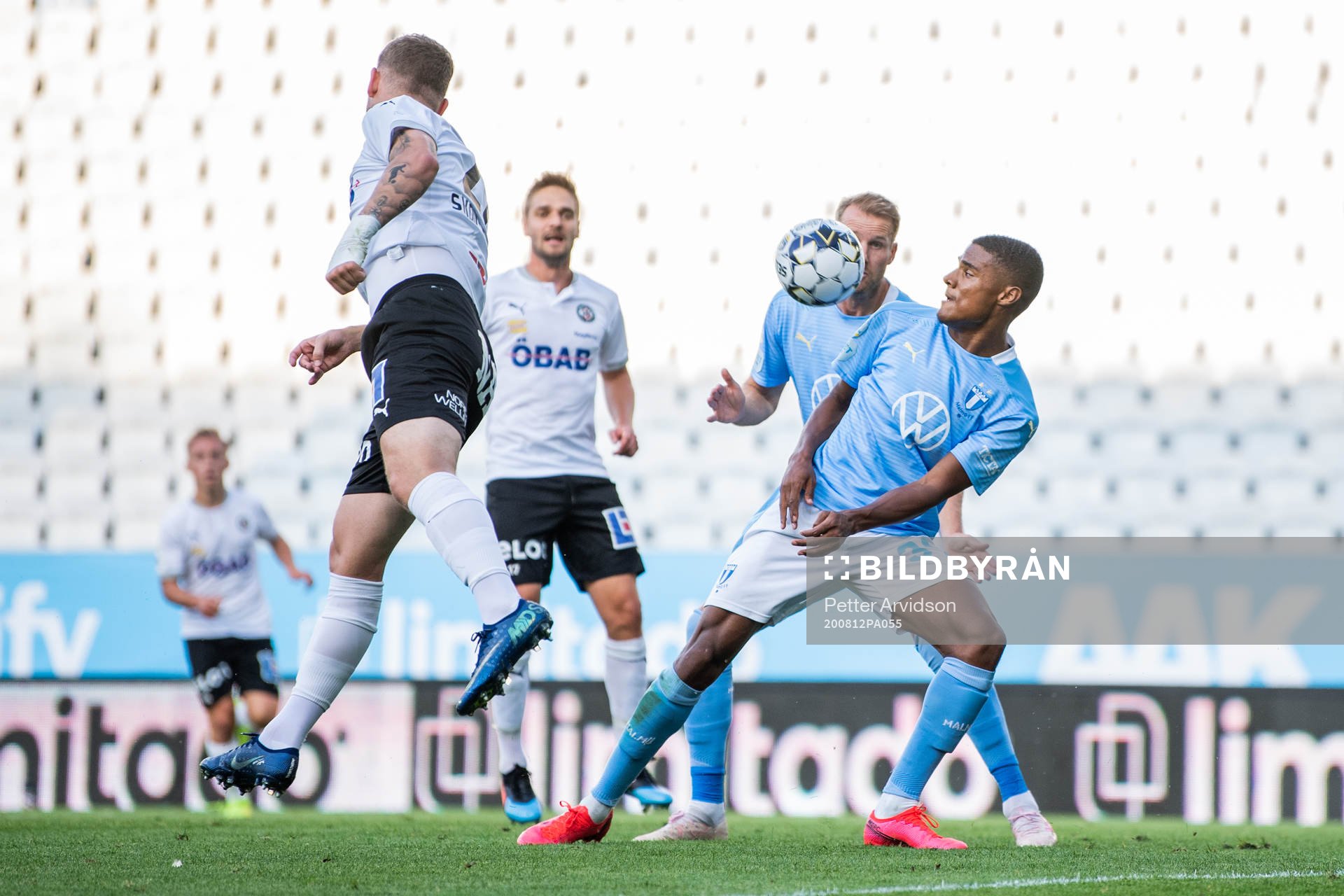 Malmö FFs Amin Sarr i samband med Malmö FFs bortdömda