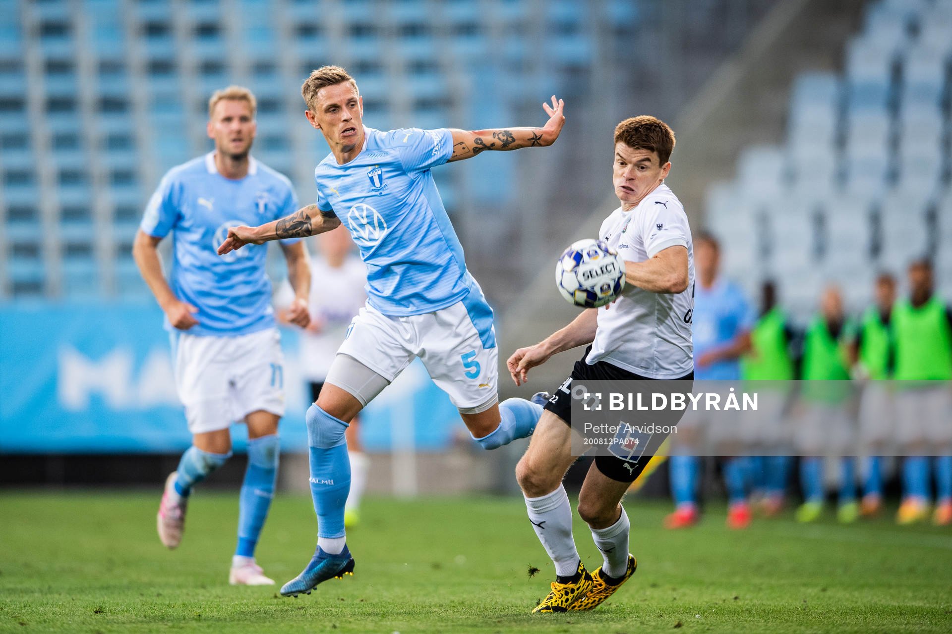Malmö FFs Sören Rieks och Örebros Albin Granlund
