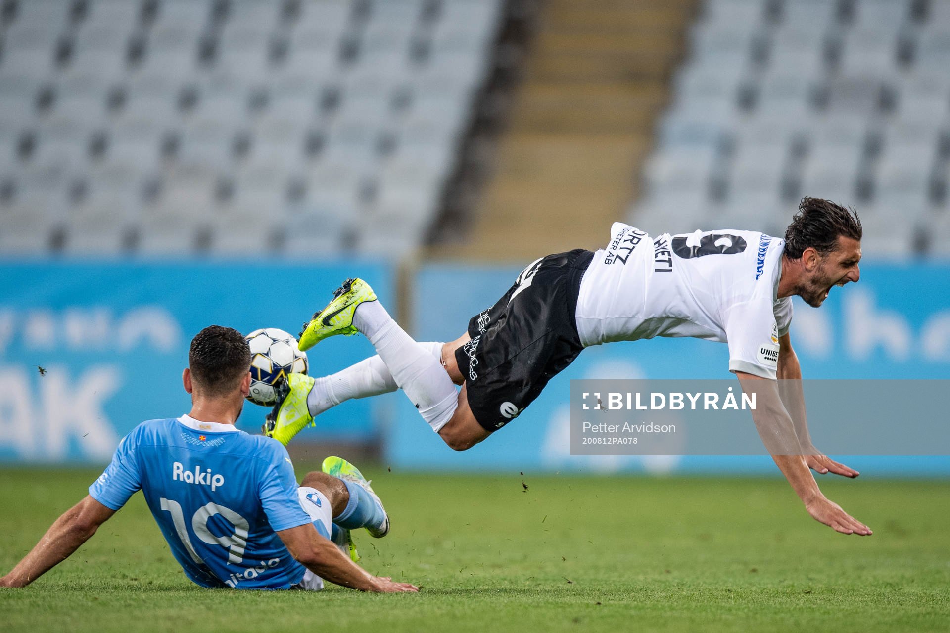 Malmö FFs Erdal Rakip och Örebros Agon Mehmeti