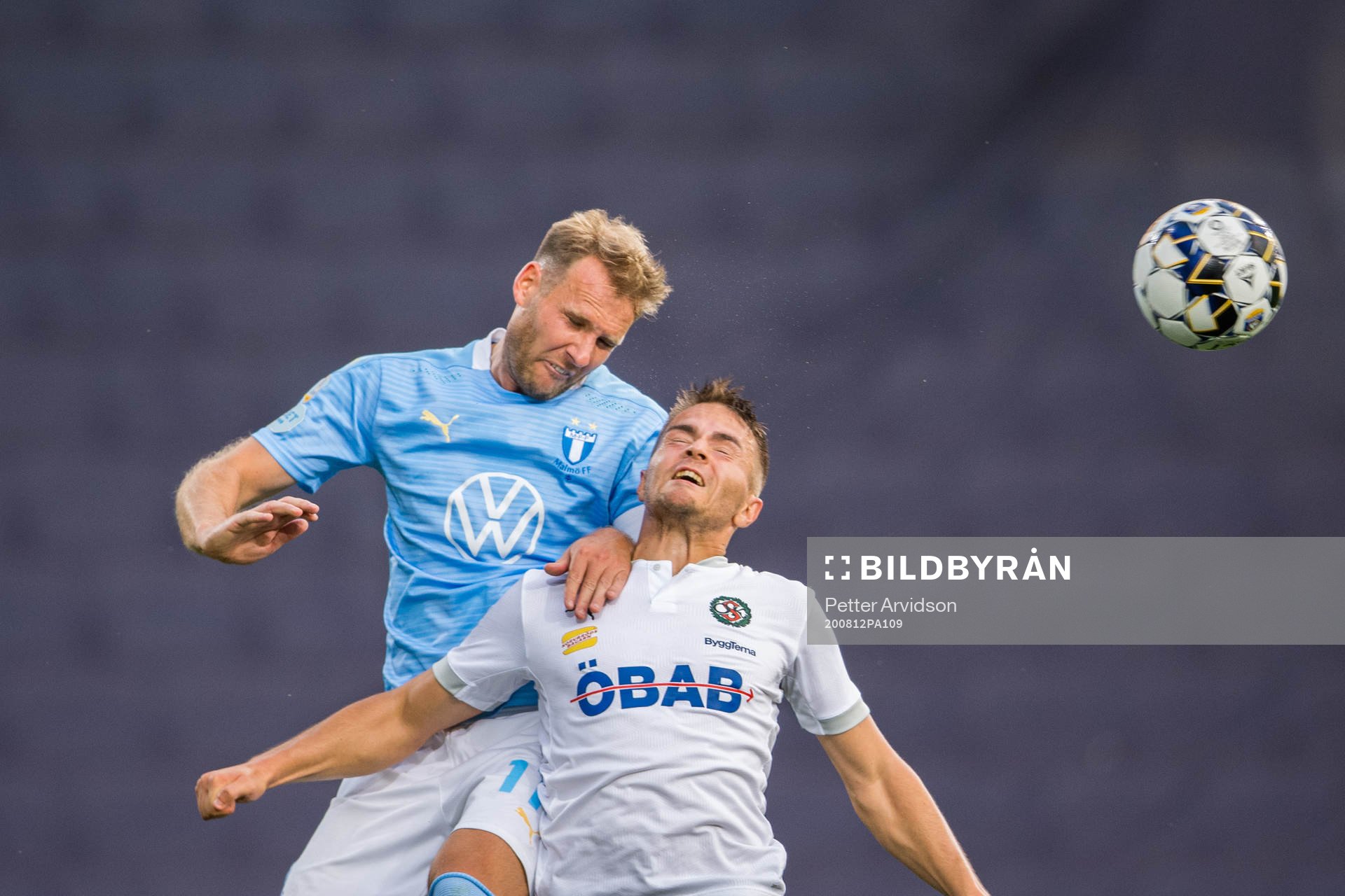 Malmö FFs Ola Toivonen och Örebros Benjamin Hjertstrand
