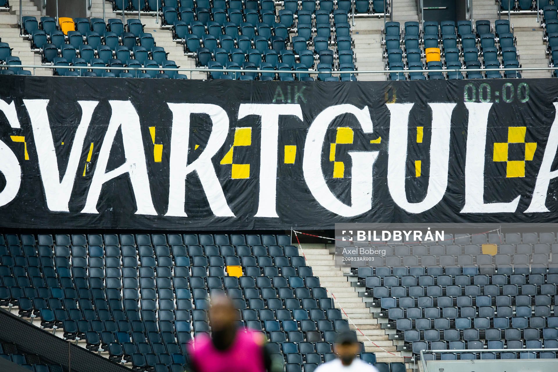 En banderoll på läktaren