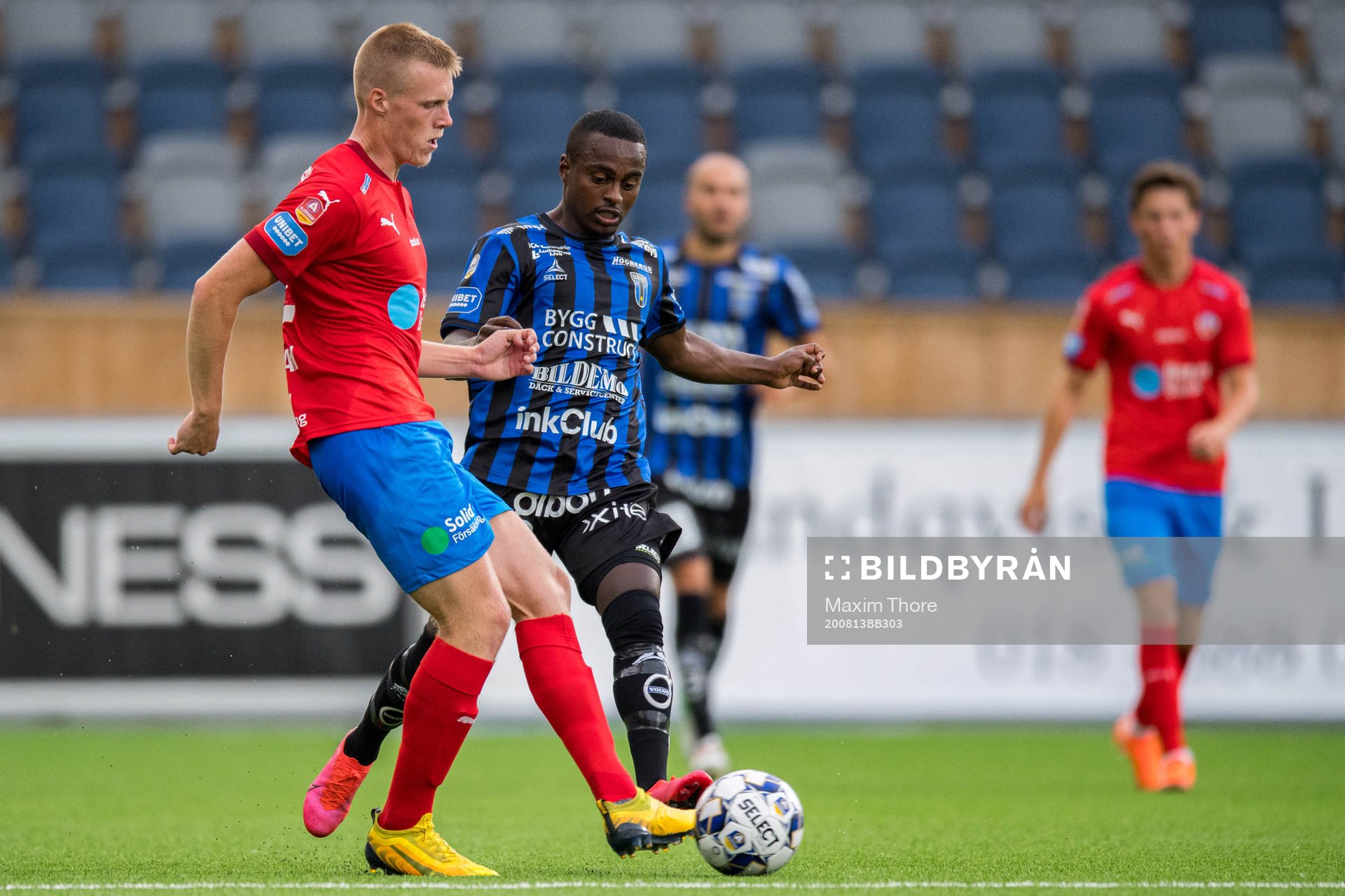 Helsingborgs Emil Hellman och Sirius Nahom Girmai Netabay
