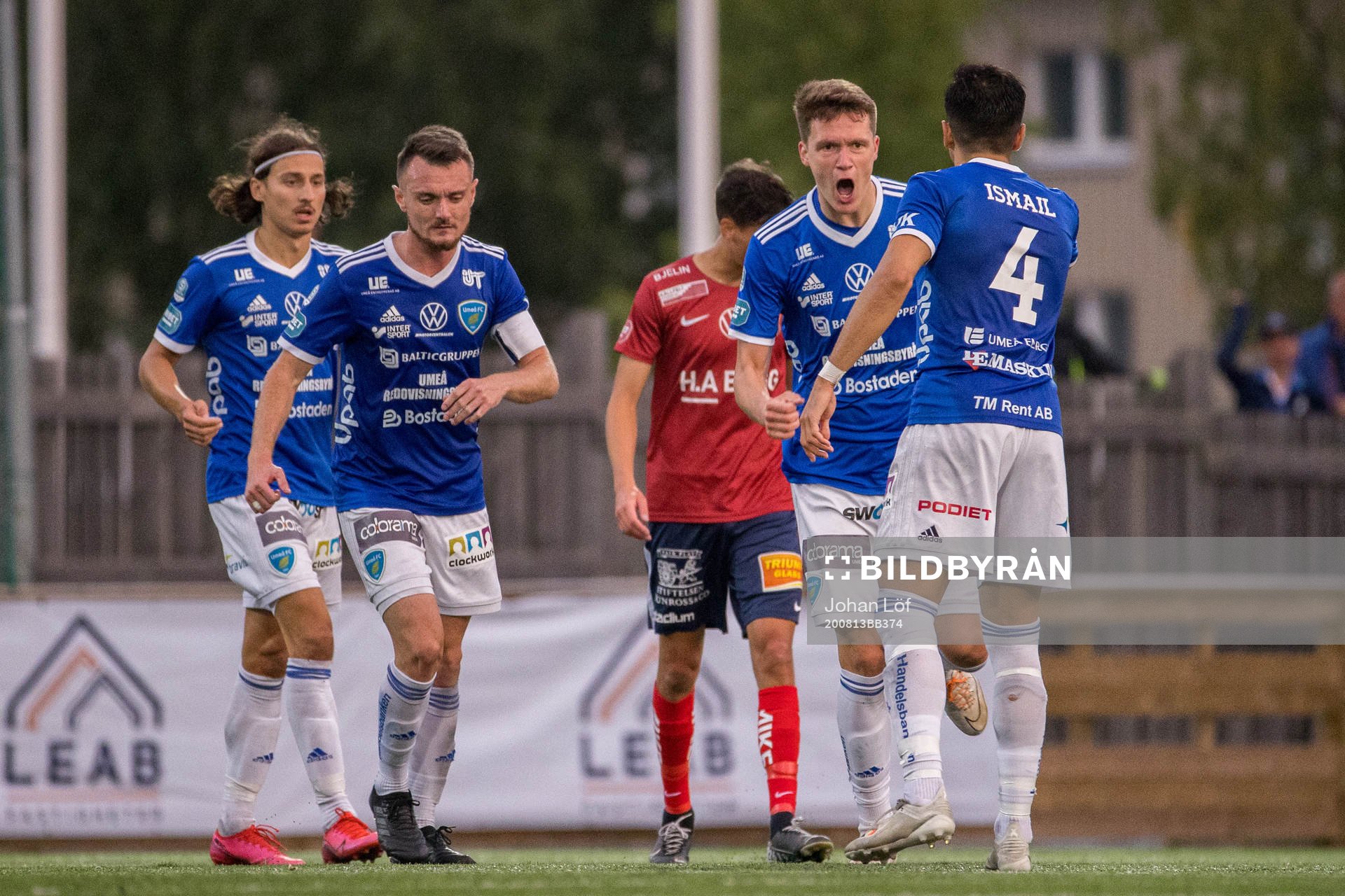 Umeås Miroslav Mazur jublar