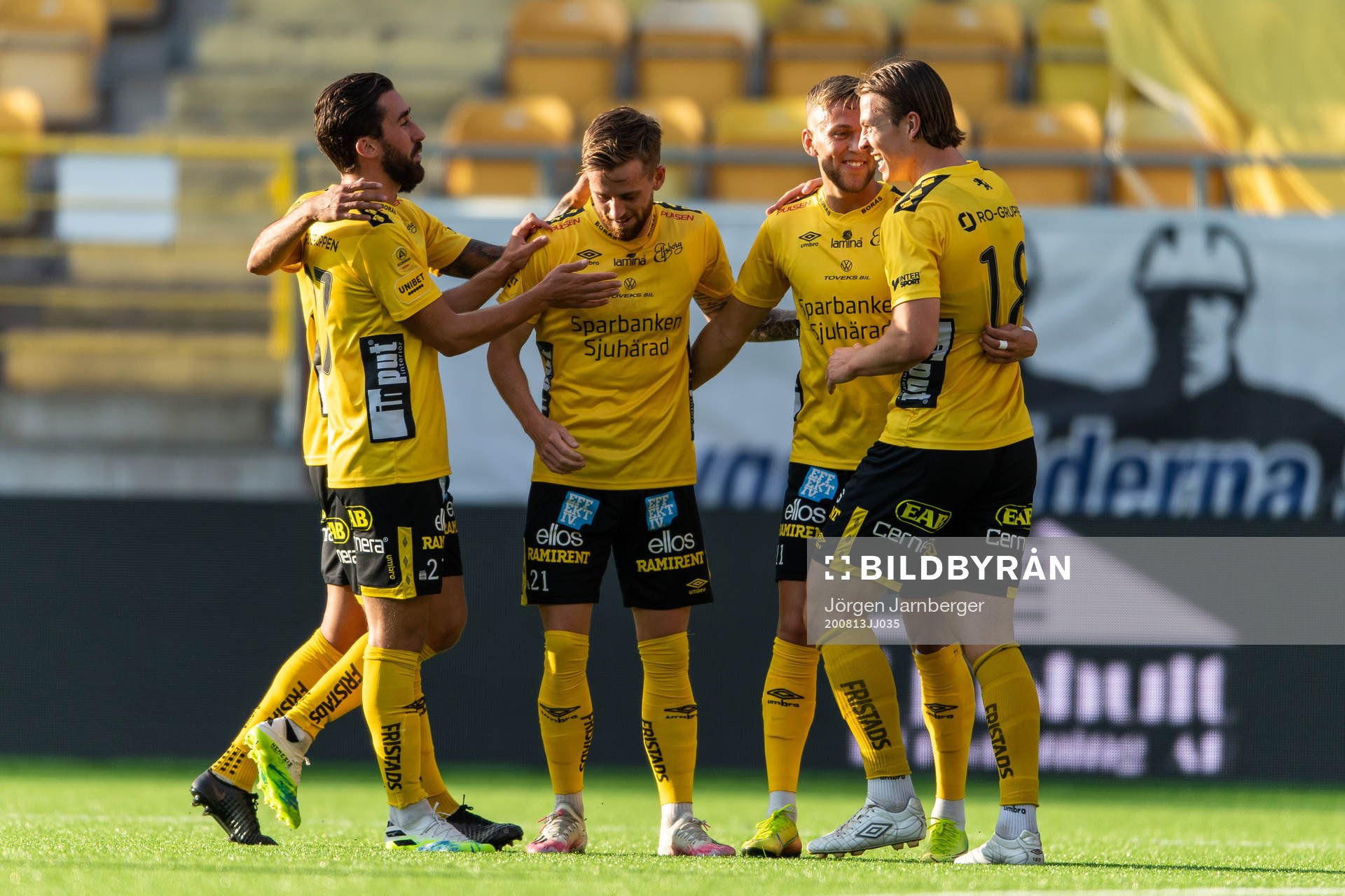 Elfsborgs Jesper Karlsson jublar med Frederik Holst, Rasmus