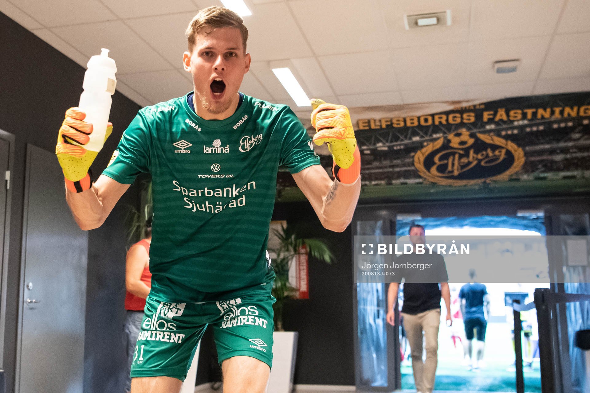 Elfsborgs målvakt Tim Rönning är glad efter fotbollsmatchen i Allsvenskan mellan Elfsborg och Falkenberg den 13 augusti 2020 i Borås.
