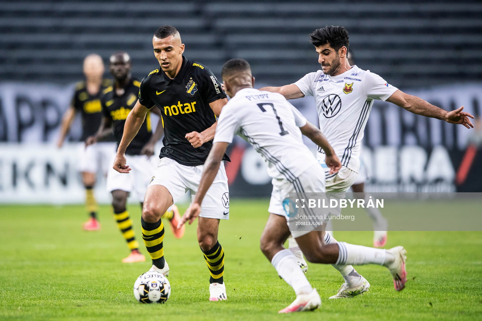 s Nabil Bahoui och Östersunds Rewan Amin