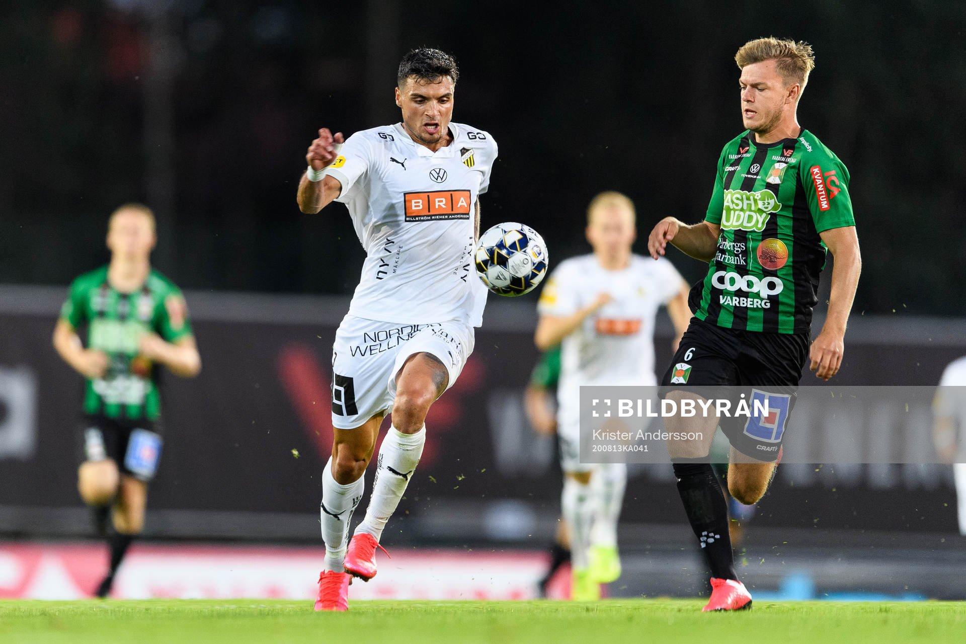 Häckens Ahmed Yasin och Varbergs Albin Winbo