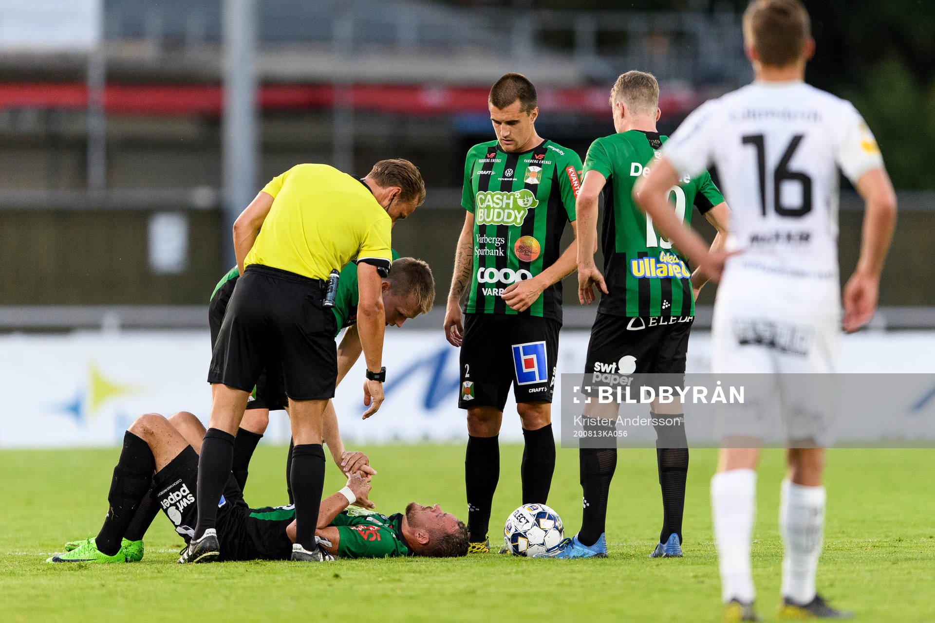 Varbergs Albert Ejupi har ont