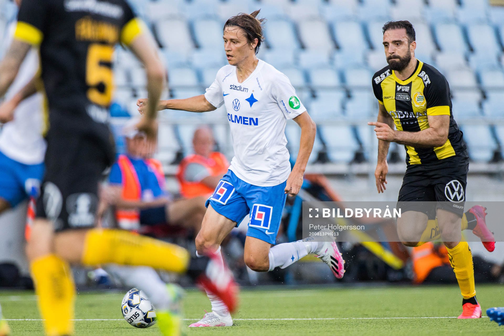 IFK Norrköpings Simon Thern och Hammarbys Abdul Khalili