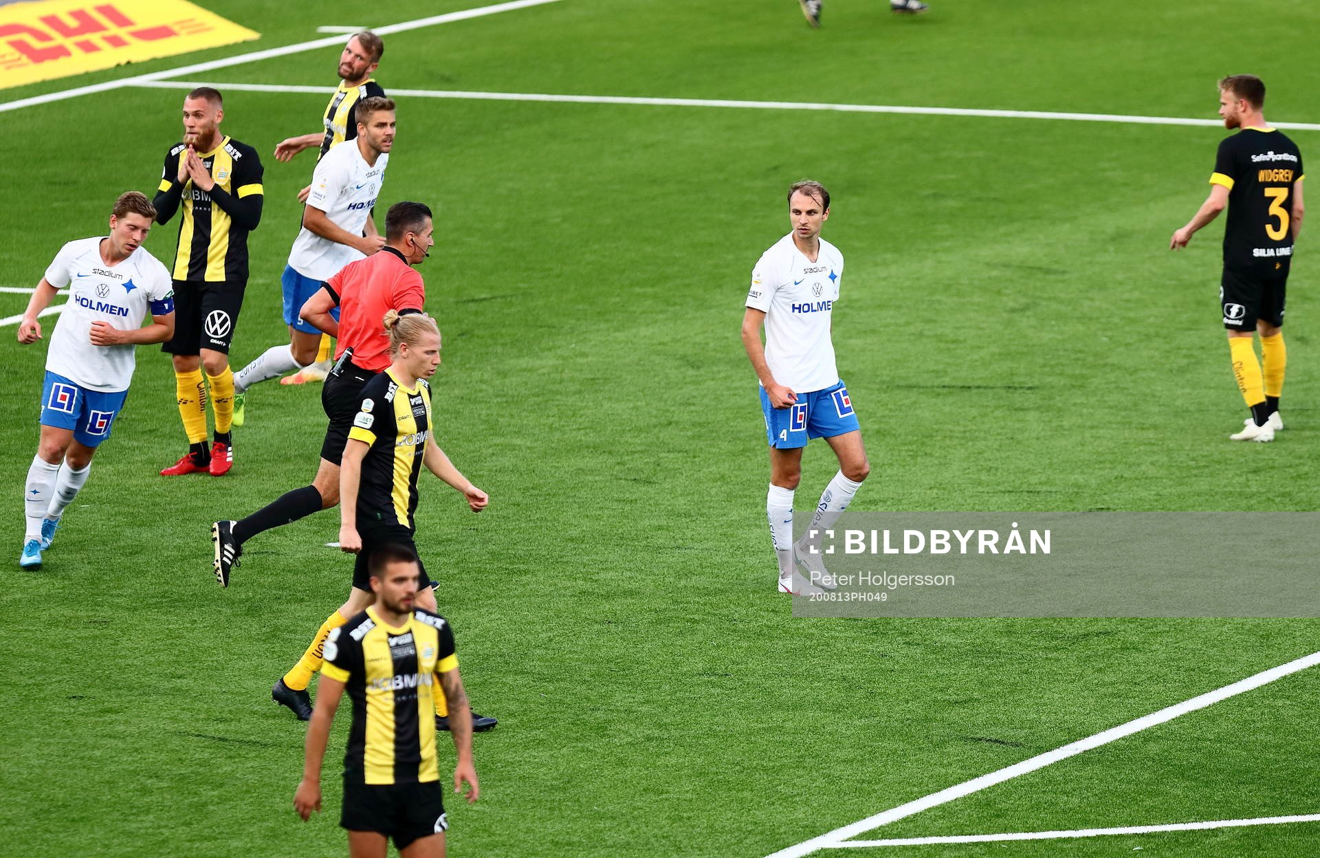 IFK Norrköpings Lars Krogh Gerson har gjort mål 1-1 på
