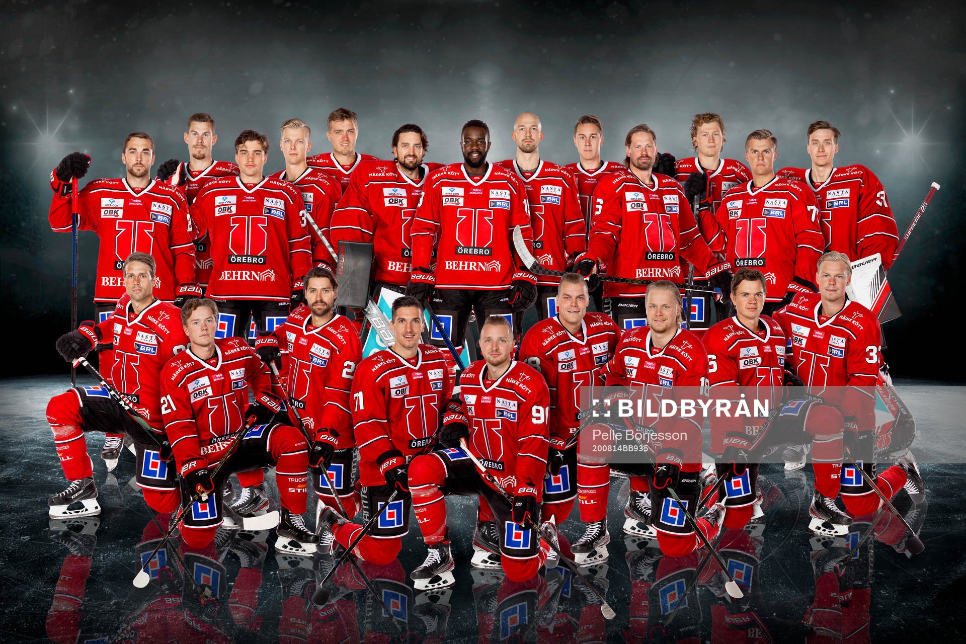 Örebros lagbild Övre raden fr.v. Jonathan Andersson, Emil