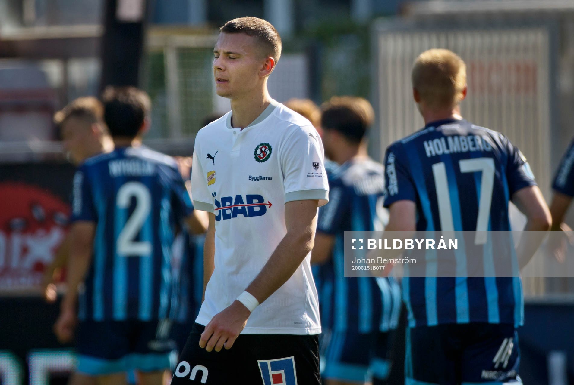 Örebros Jake Larsson deppar vid Djurgårdens 0-1 mål