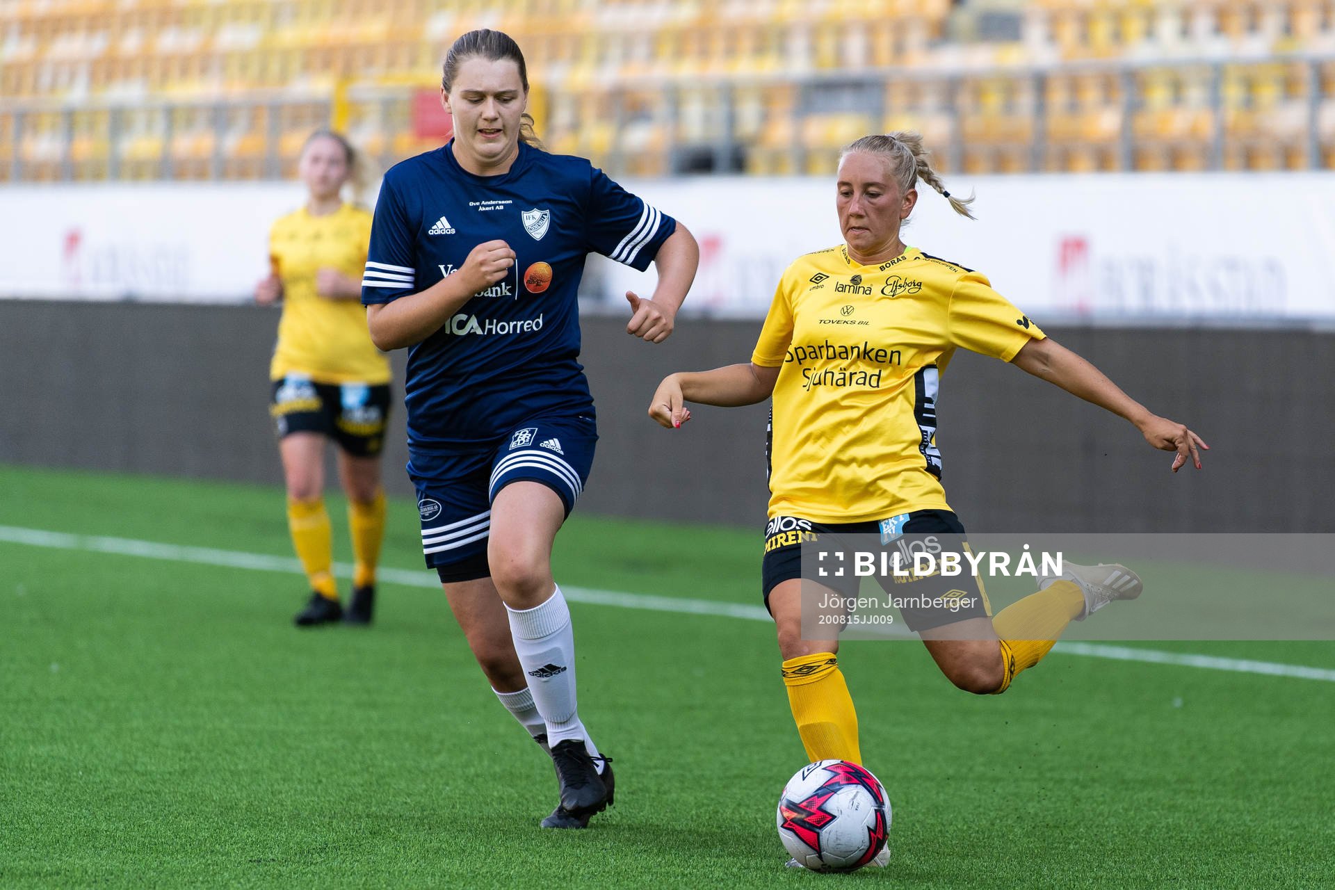 Elfsborgs Cornelia Andersson och Öxnevallas Emilia