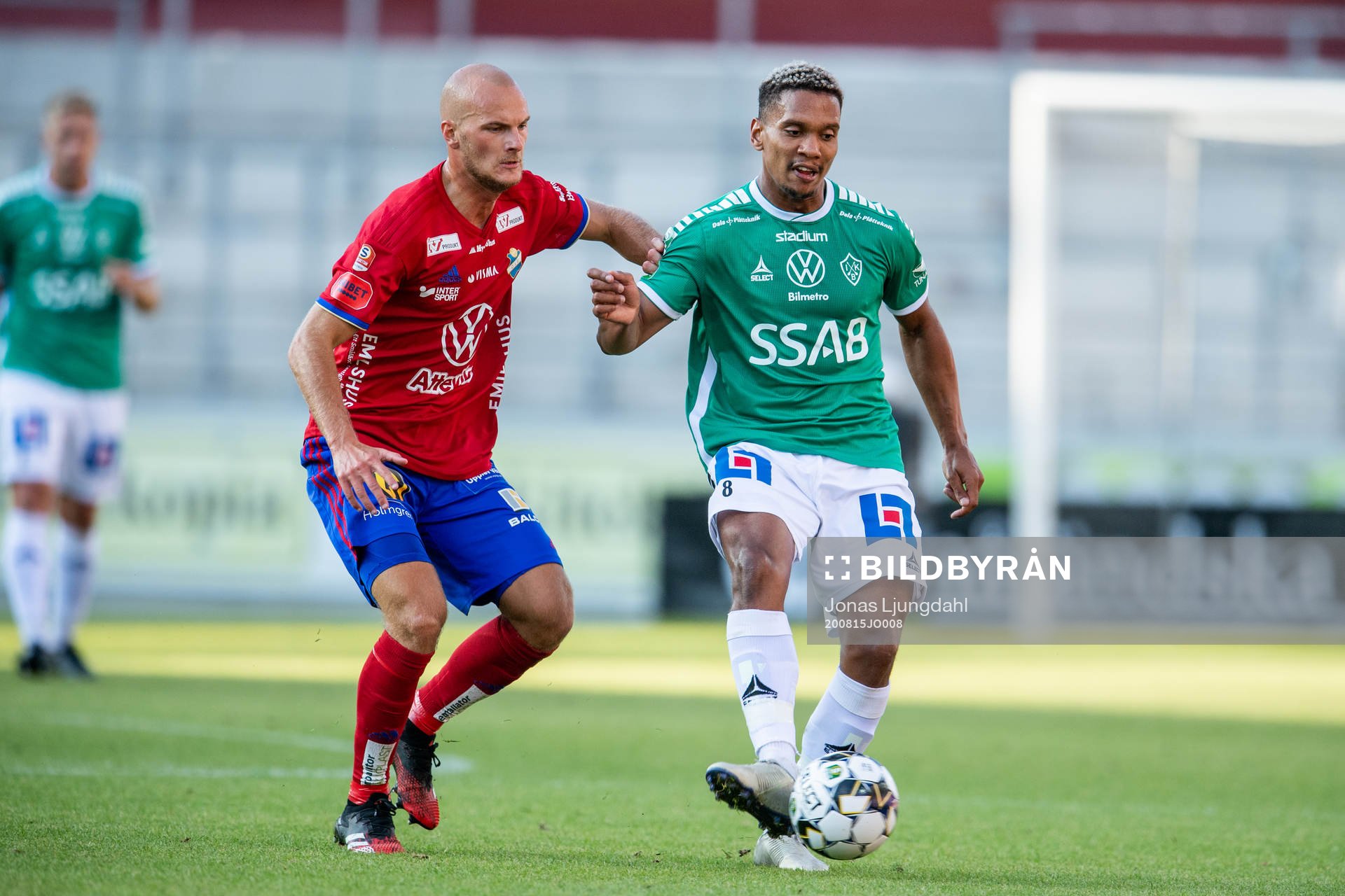 Östers Jonathan Drott och Brages Seth Kanteh Hellberg