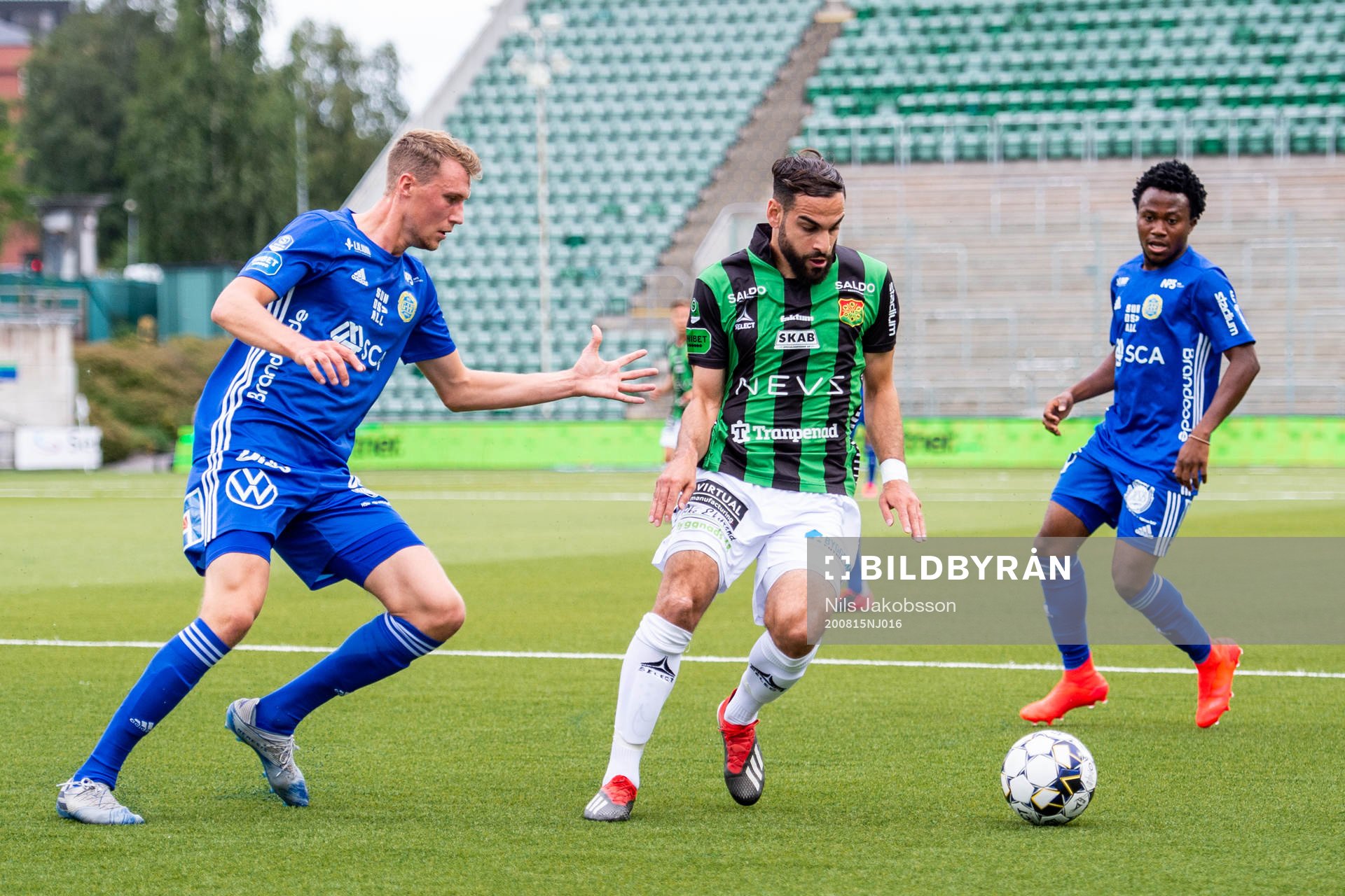 Sundsvalls Niklas Dahlström och GAIS Mervan Celik
