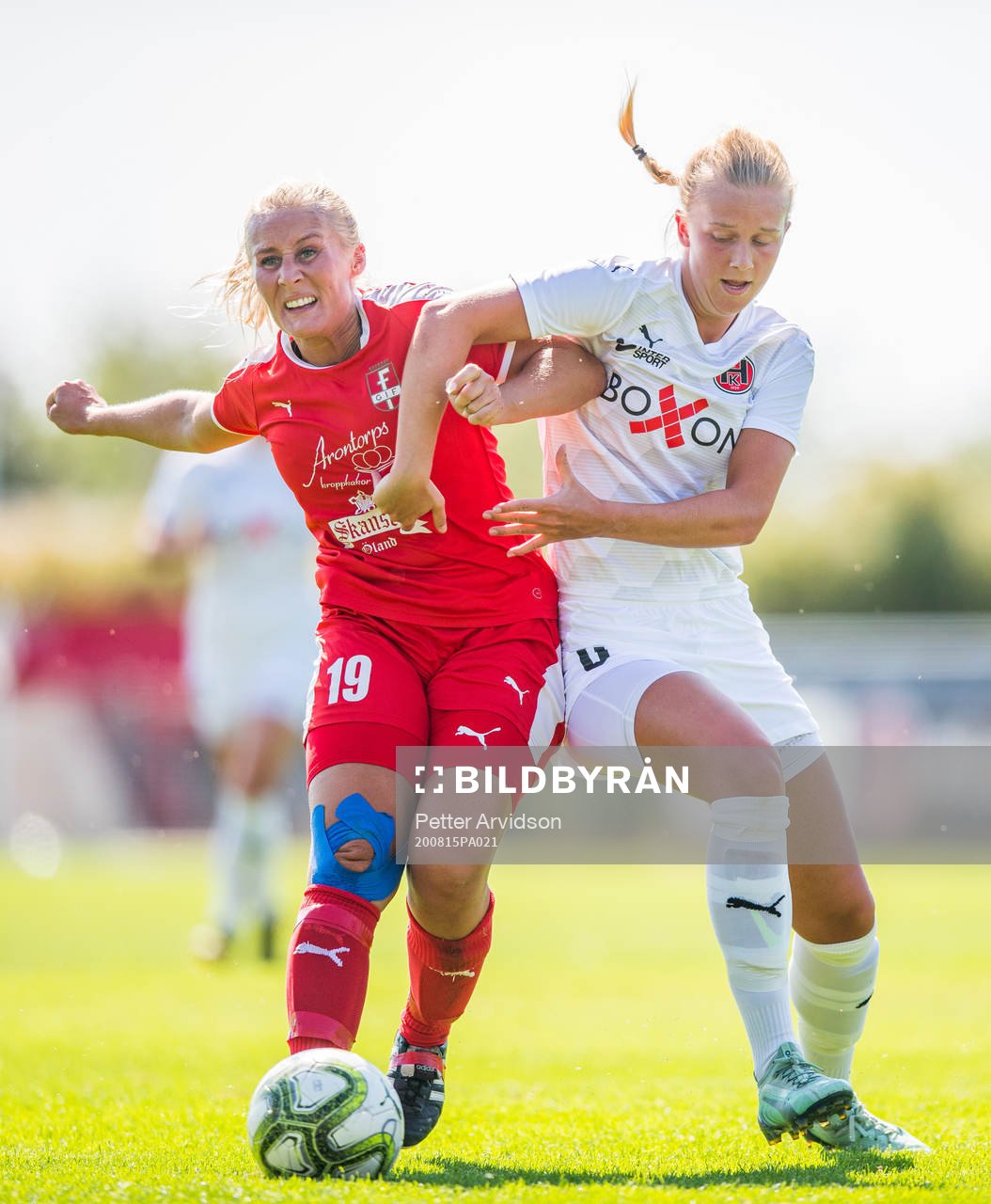 Färjestadens Moa Westerlund och Hittarps Emilia Jönsson