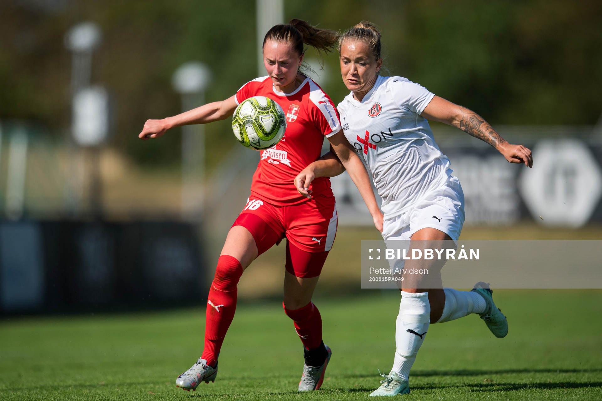 Färjestadens Hilda Nilsson och Hittarps Marielle Karlsson