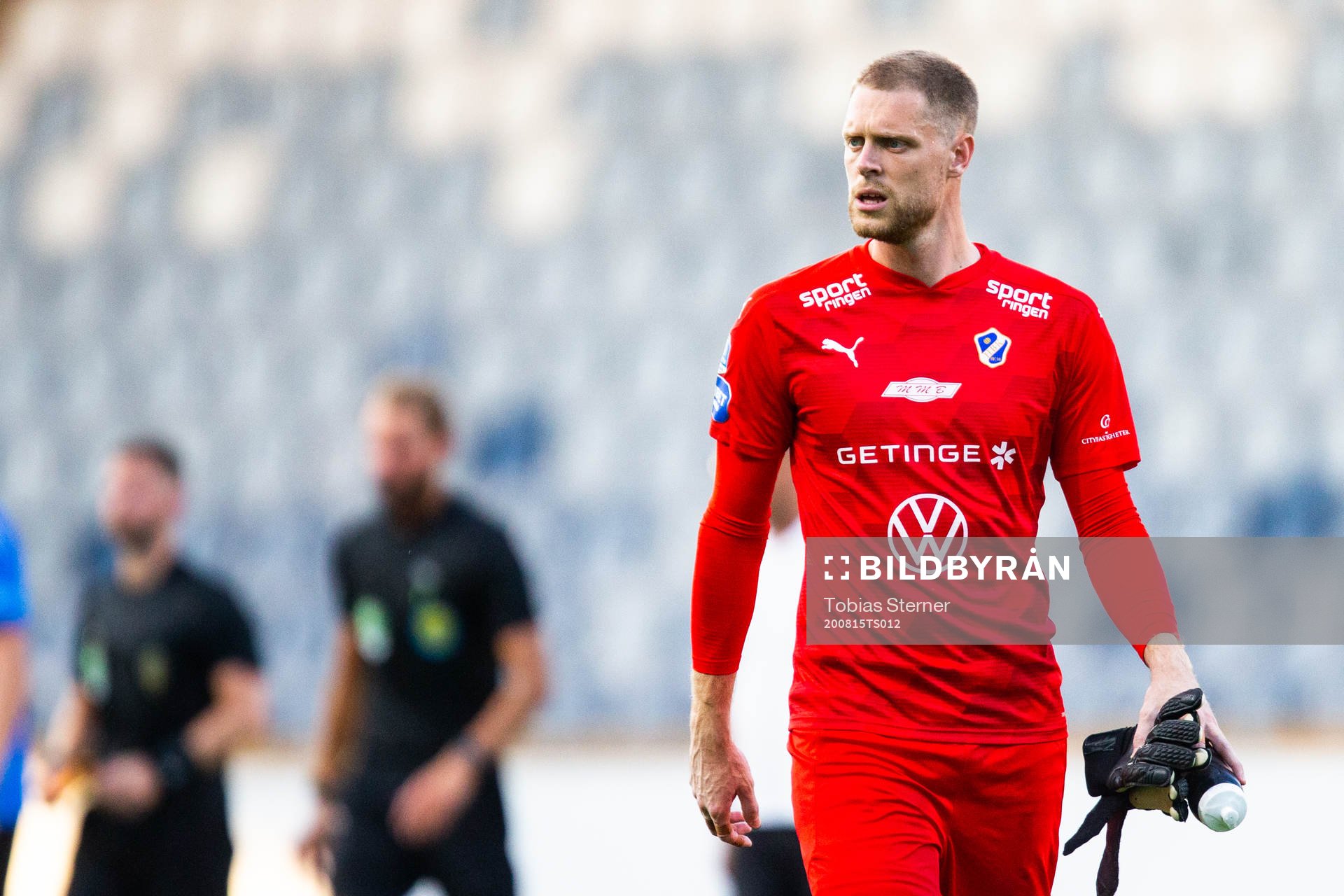 Halmstads målvakt Malkolm Nilsson Säfqvist deppar