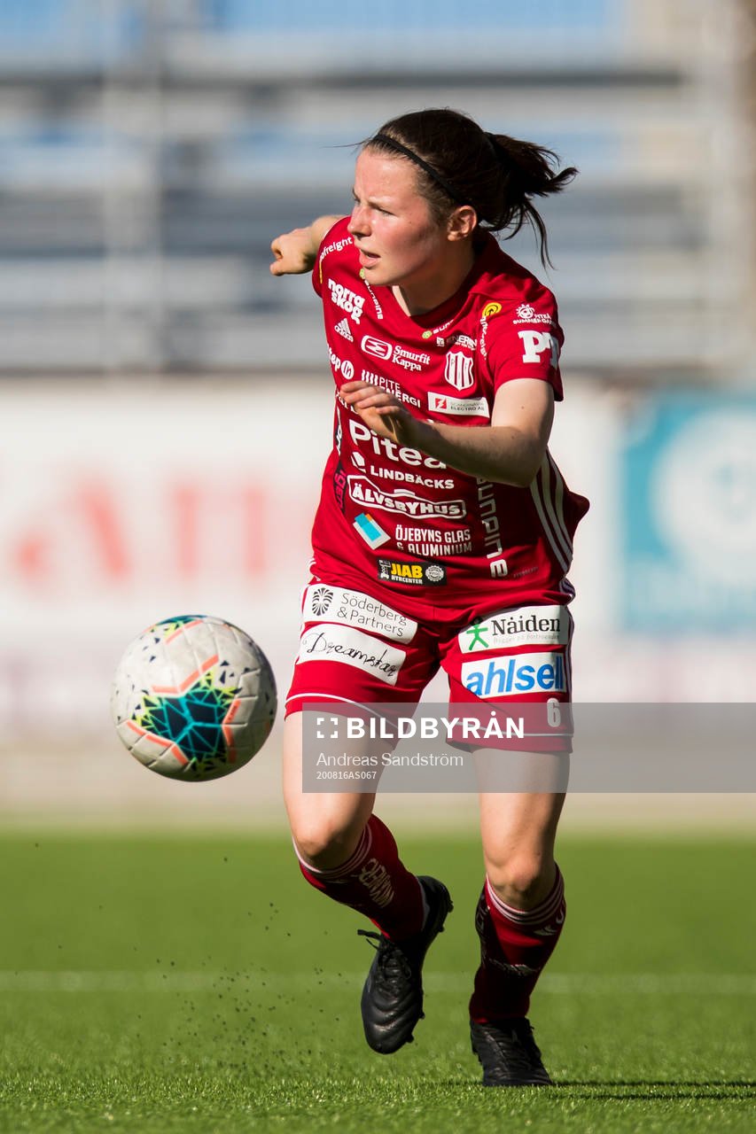 Piteås Cailin Michie under fotbollsmatchen i Damallsvenskan mellan Eskilstuna United och Piteå den 16 augusti 2020 i Eskilstuna.